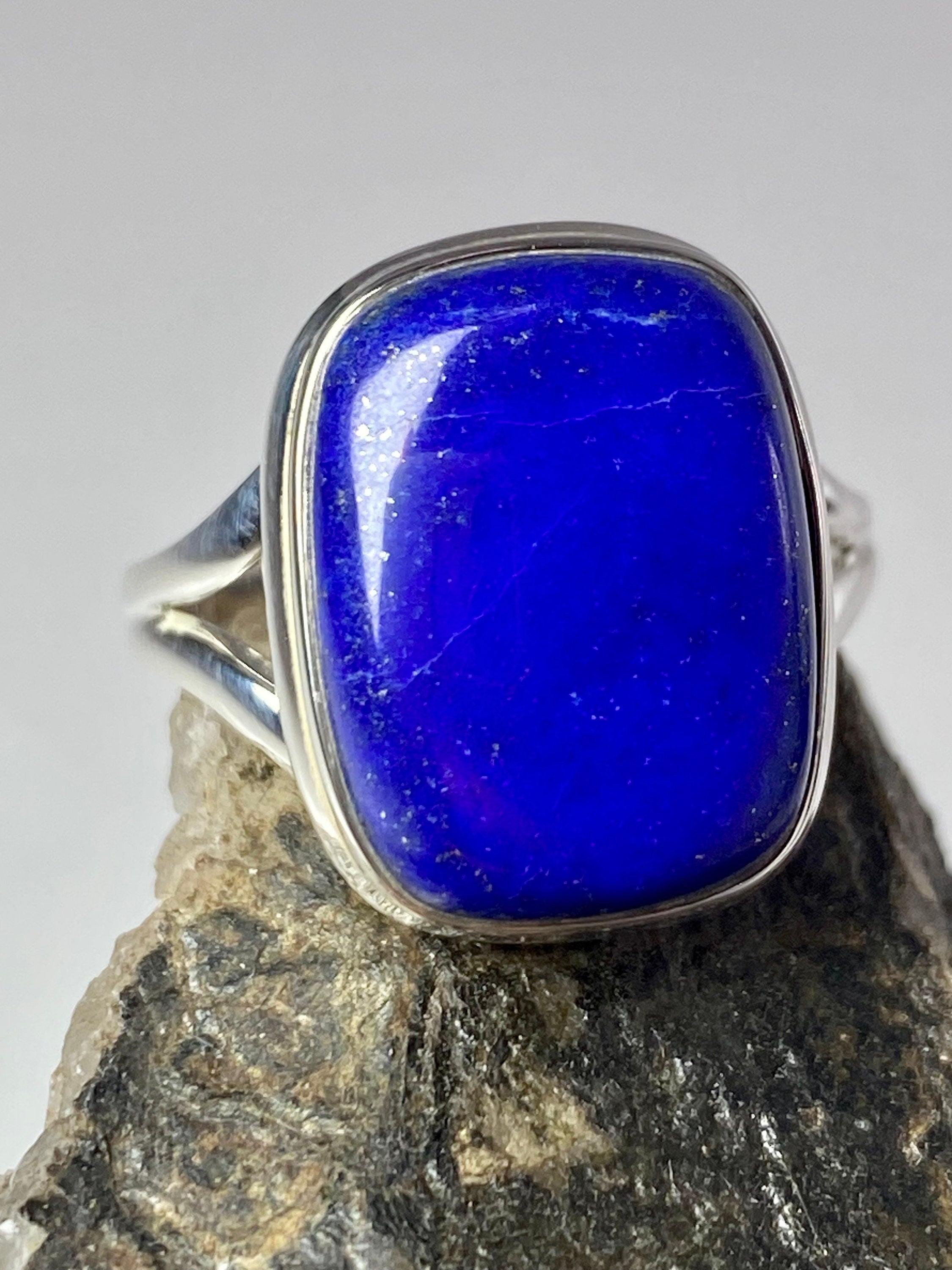 Natural Lapis Lazuli and Silver Ring (UV2798)