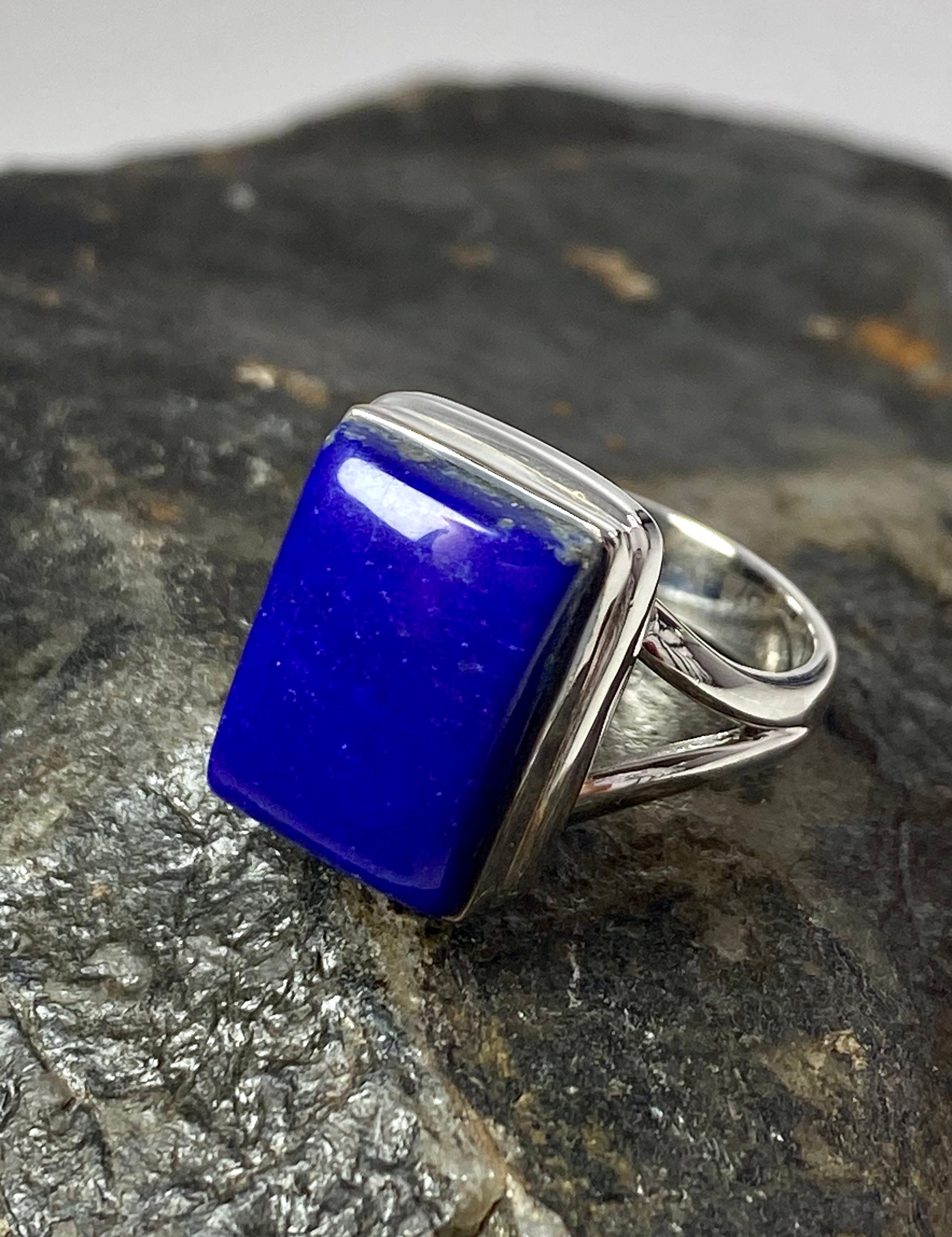 Natural Lapis Lazuli and Silver Ring (UV2782)