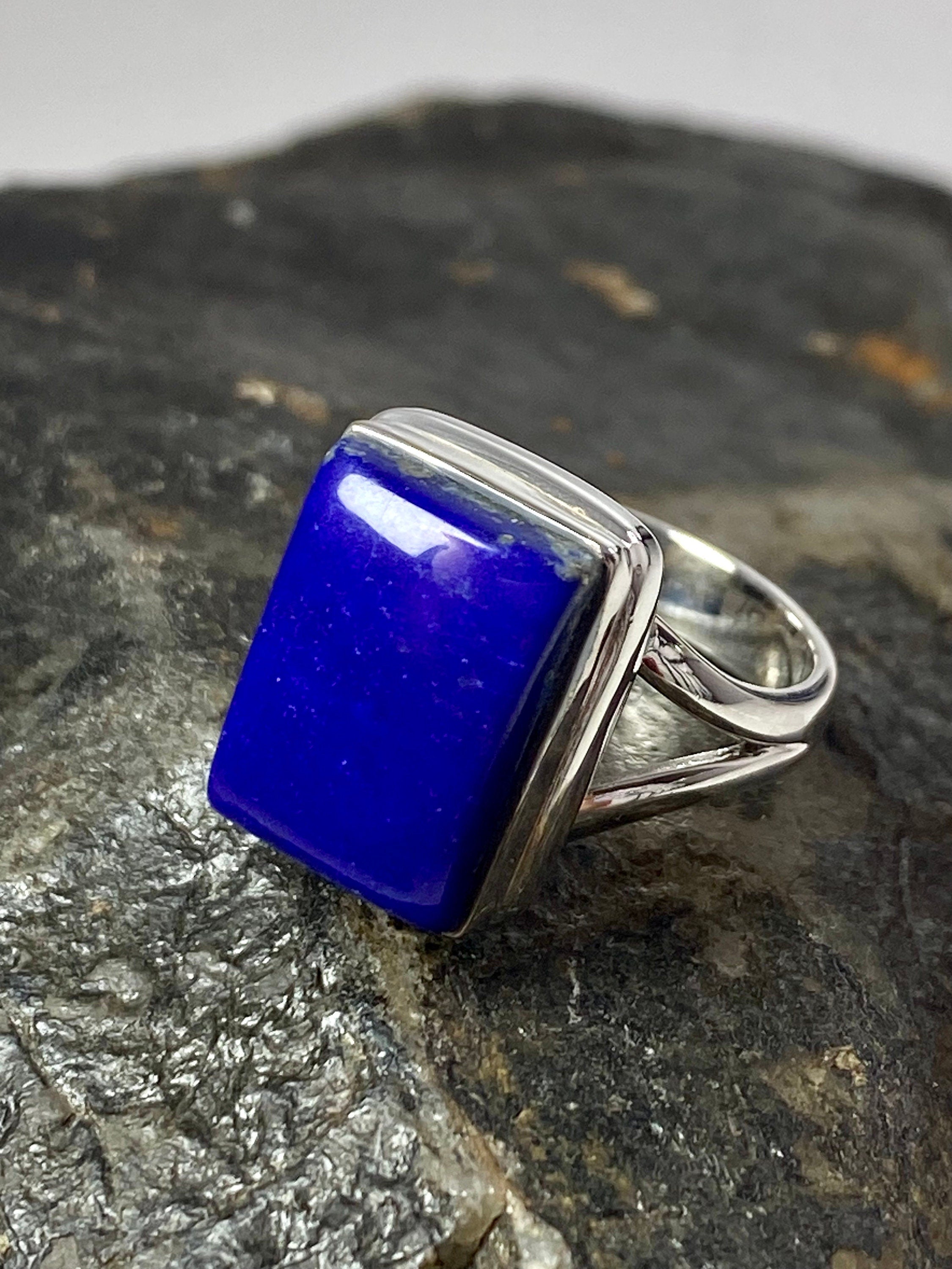 Natural Lapis Lazuli and Silver Ring (UV2782)