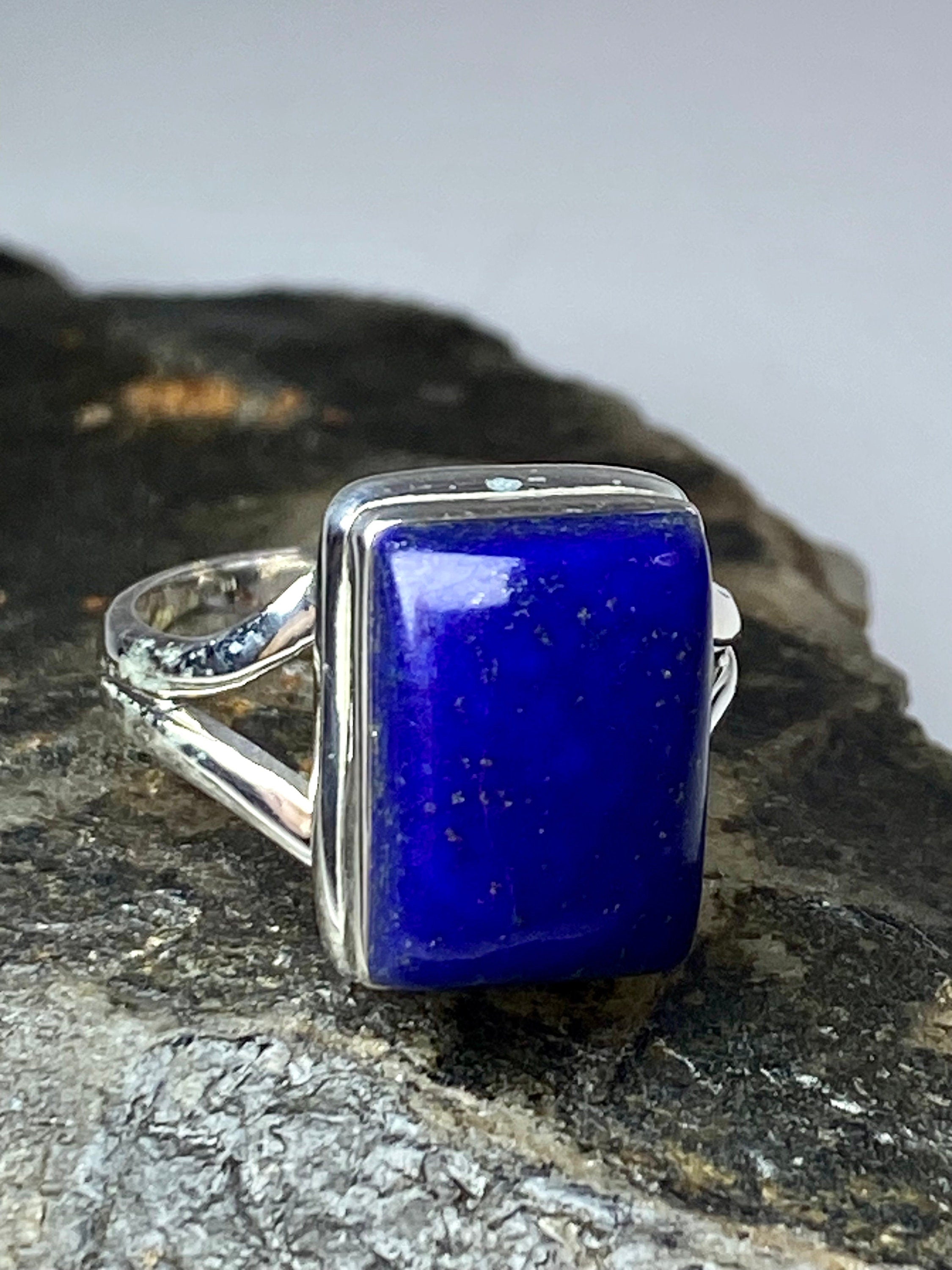 Natural Lapis Lazuli and Silver Ring (UV2763)