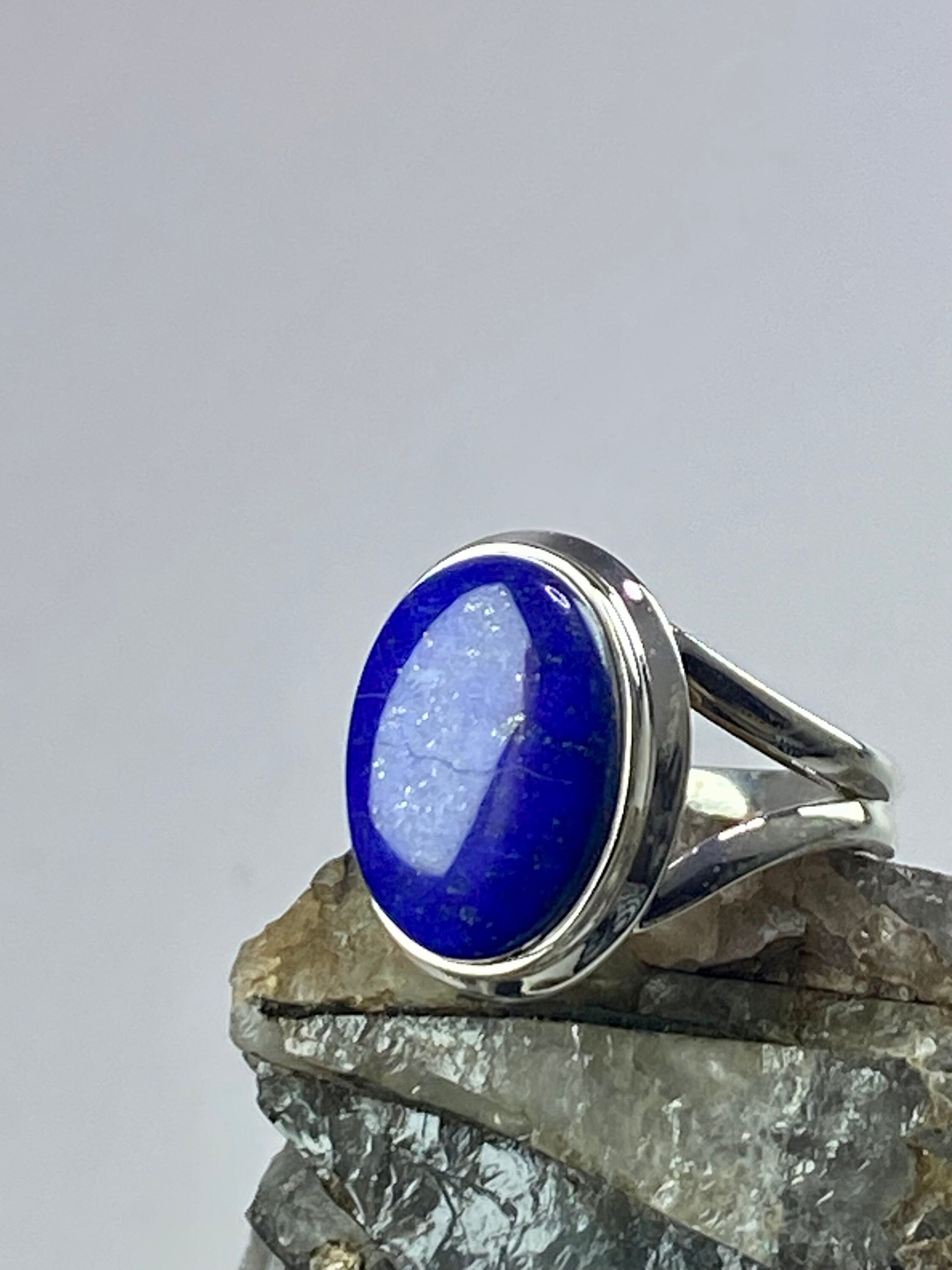 Natural Lapis Lazuli and Silver Ring (UV2776)