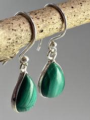 Natural Malachite and Silver Earrings(UV1650)