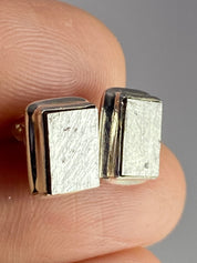 MUONIONALUSTA meteorite sweden sterling sliver studs (UV115)