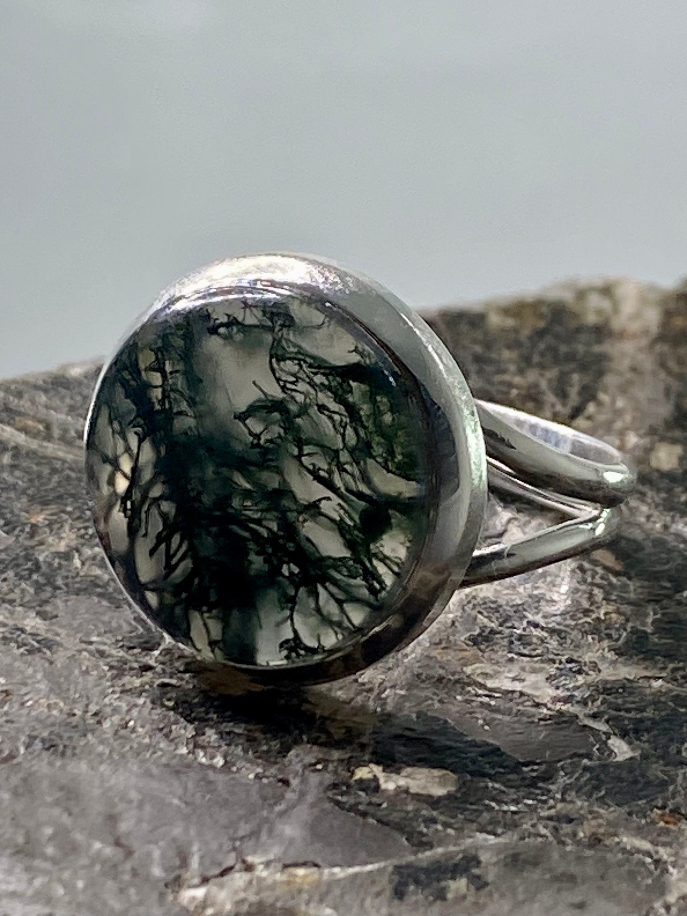 High Quality Moss Agate and Silver Ring (UV1275)