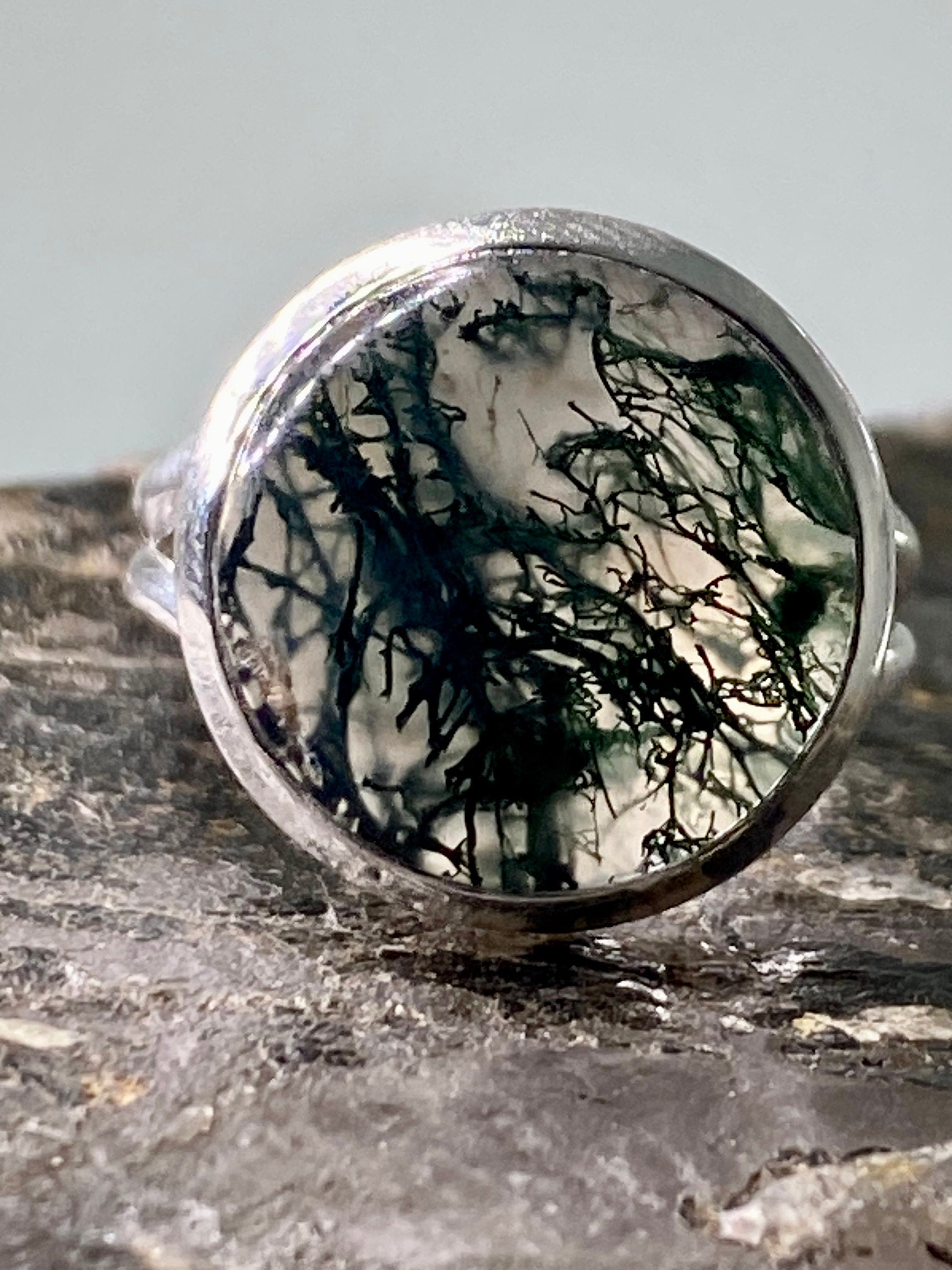 High Quality Moss Agate and Silver Ring (UV1275)