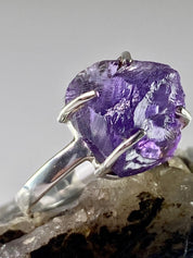 Rough Purple Amethyst and Sterling Silver Ring (UV1008)