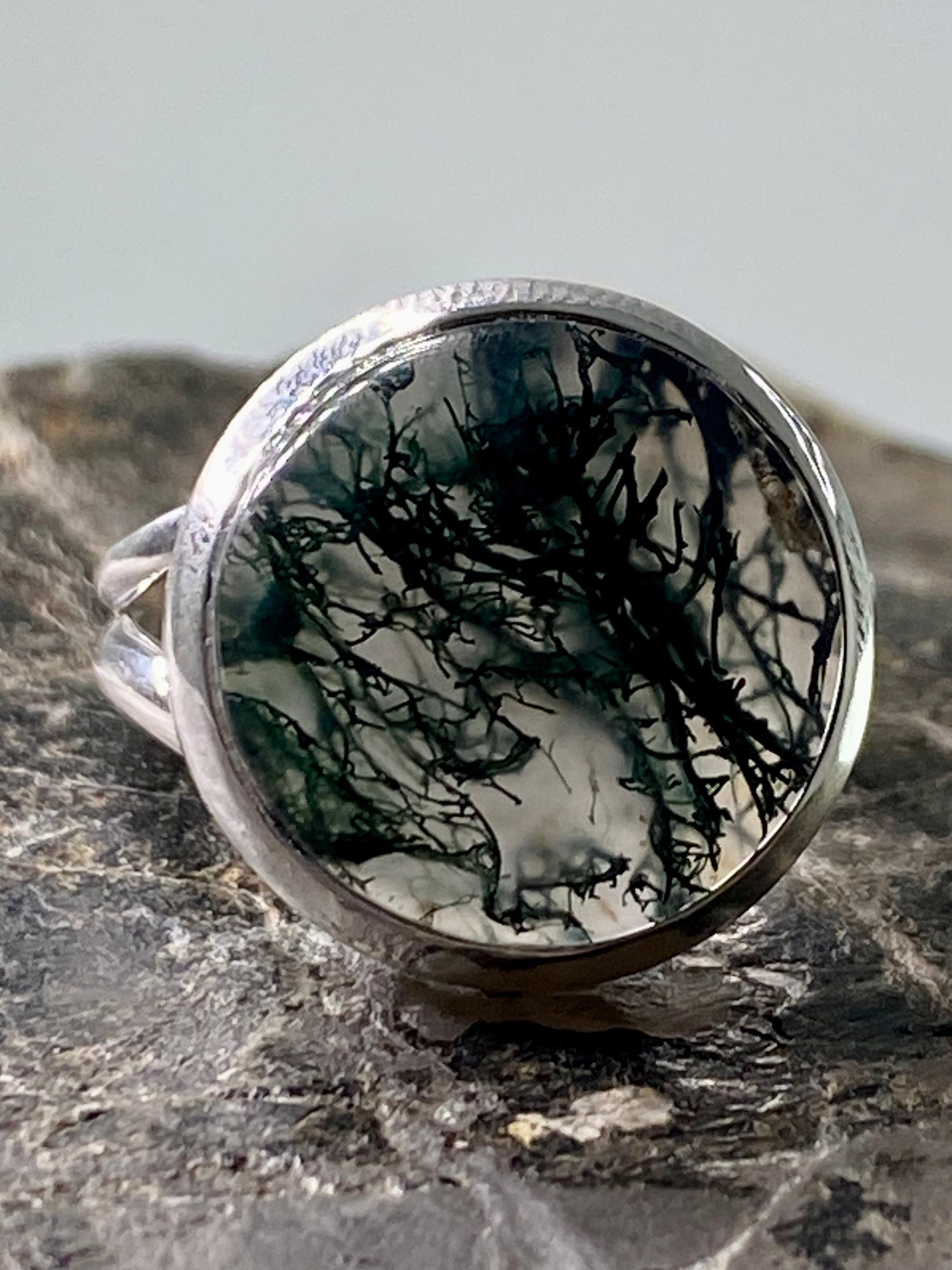 High Quality Moss Agate and Silver Ring (UV1275)