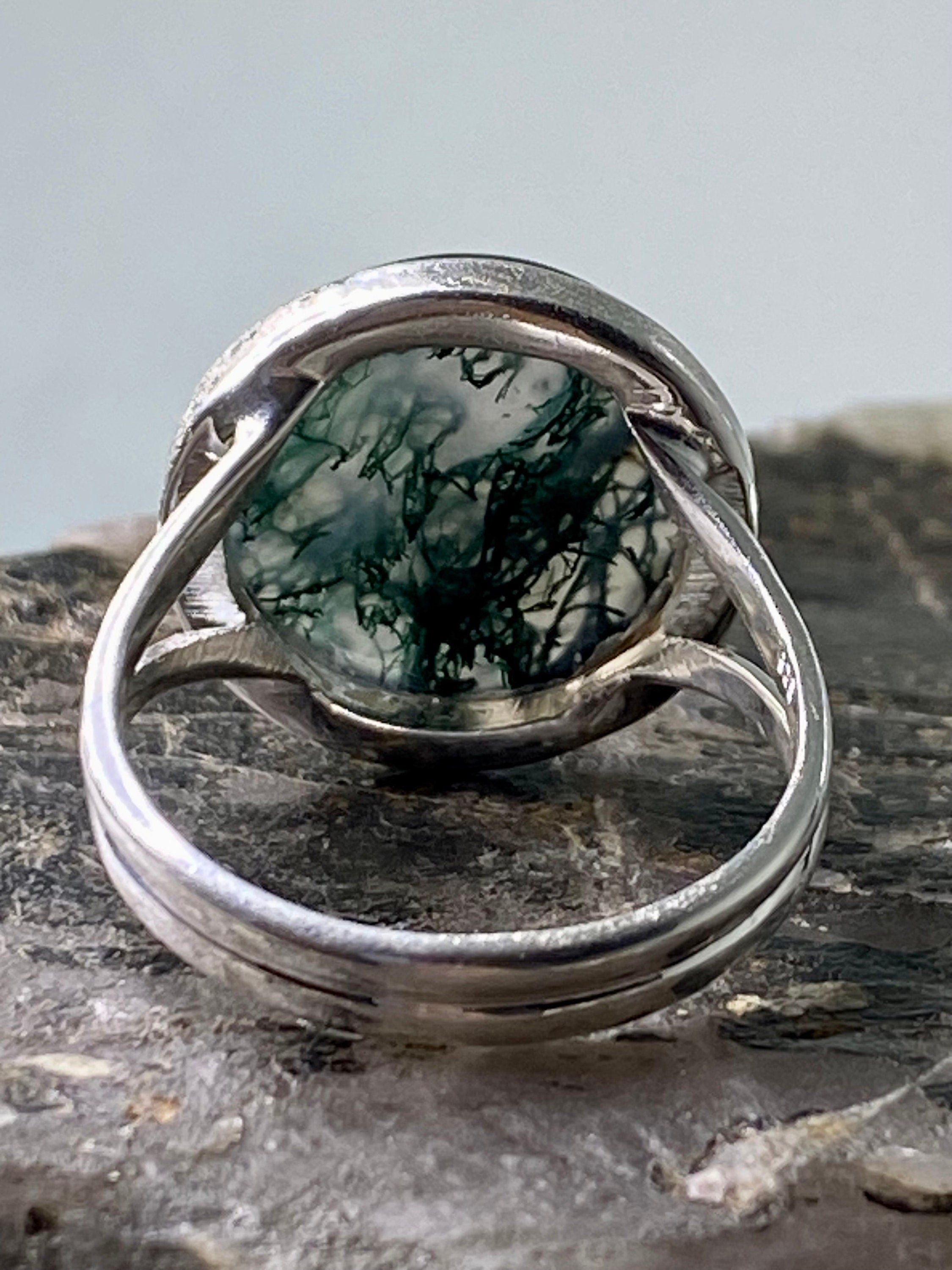 High Quality Moss Agate and Silver Ring (UV1275)