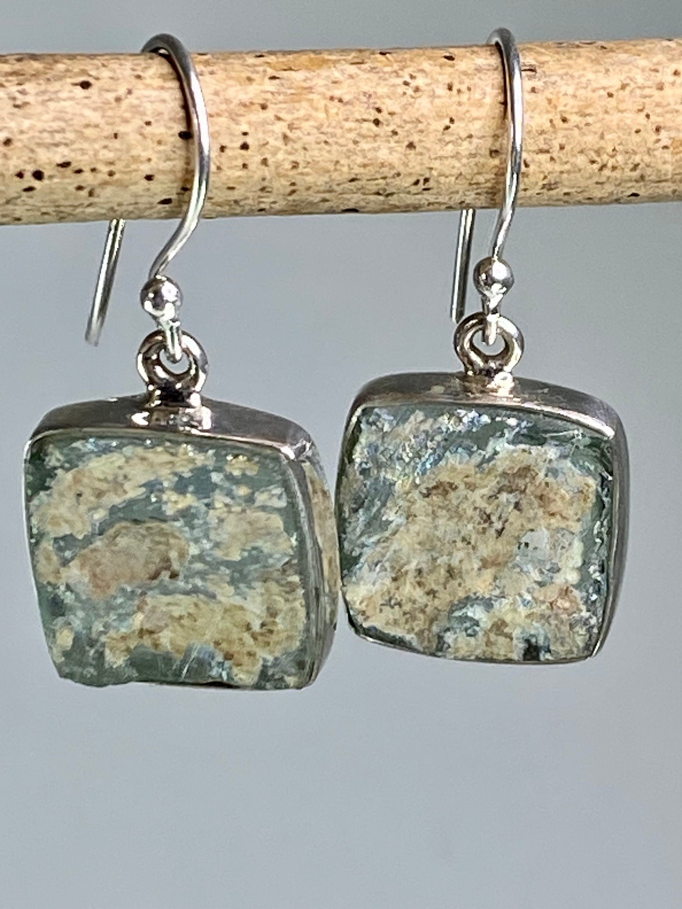 Ancient Roman Glass and Silver Earrings (UV2)