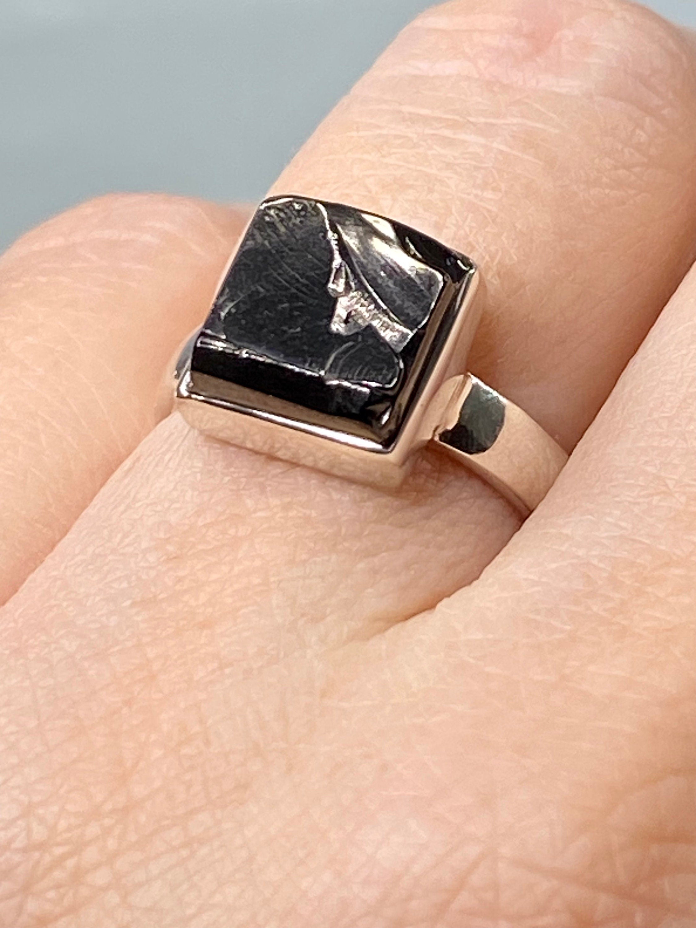 Karelian Shungite Sterling Silver Ring: Princess Cut Stone