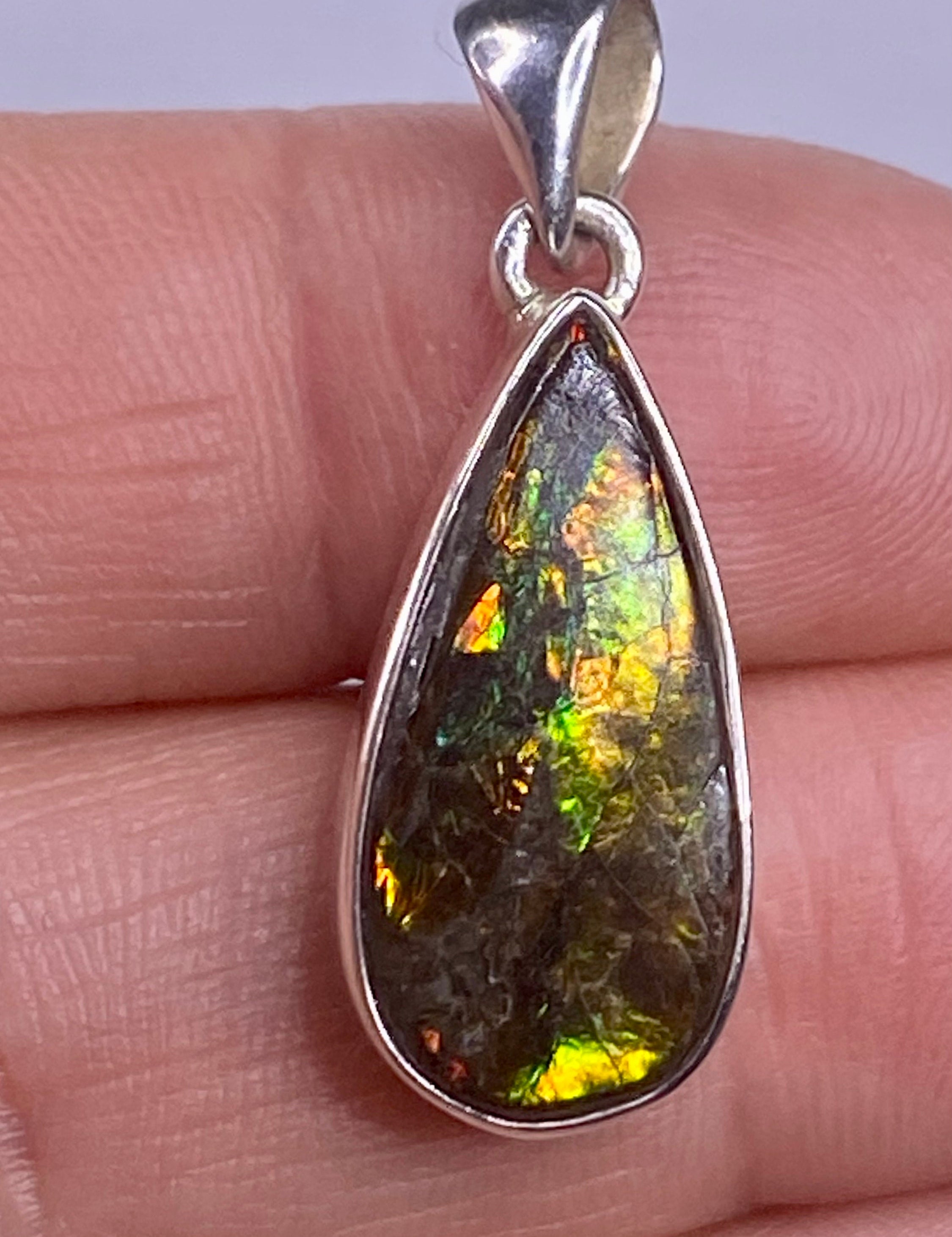 Ammolite Silver Pendant