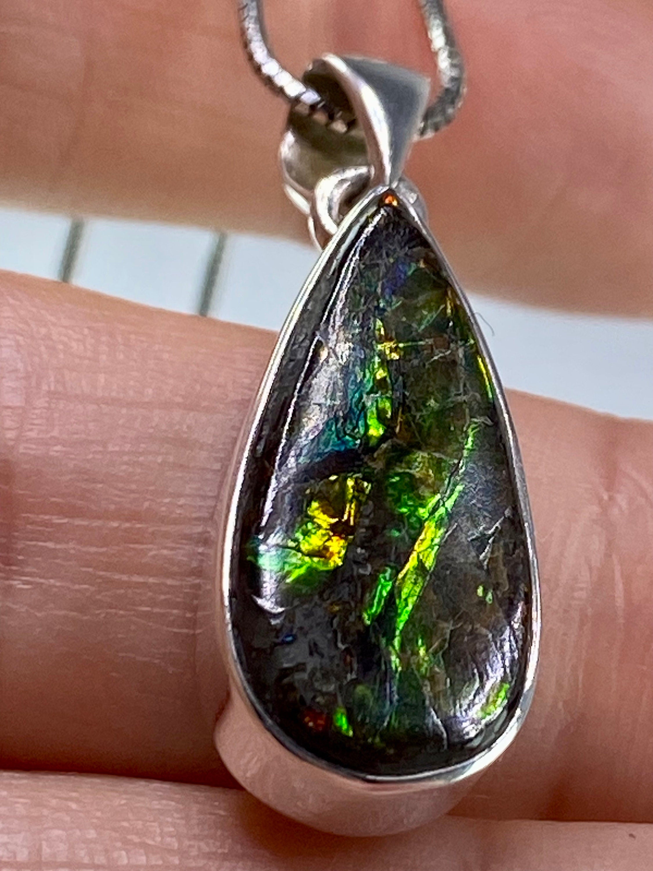 Ammolite Silver Pendant