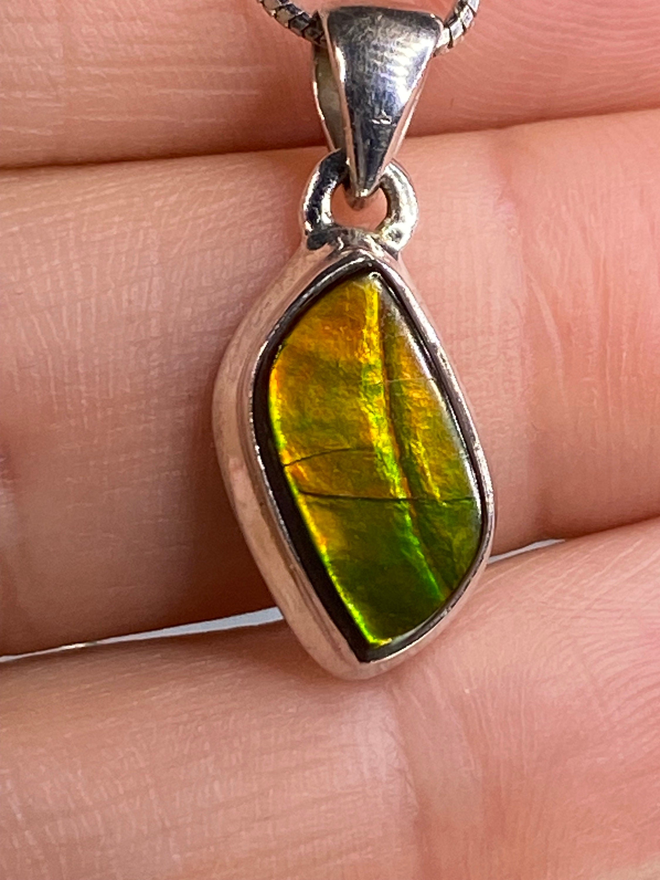 Ammolite Silver Pendant