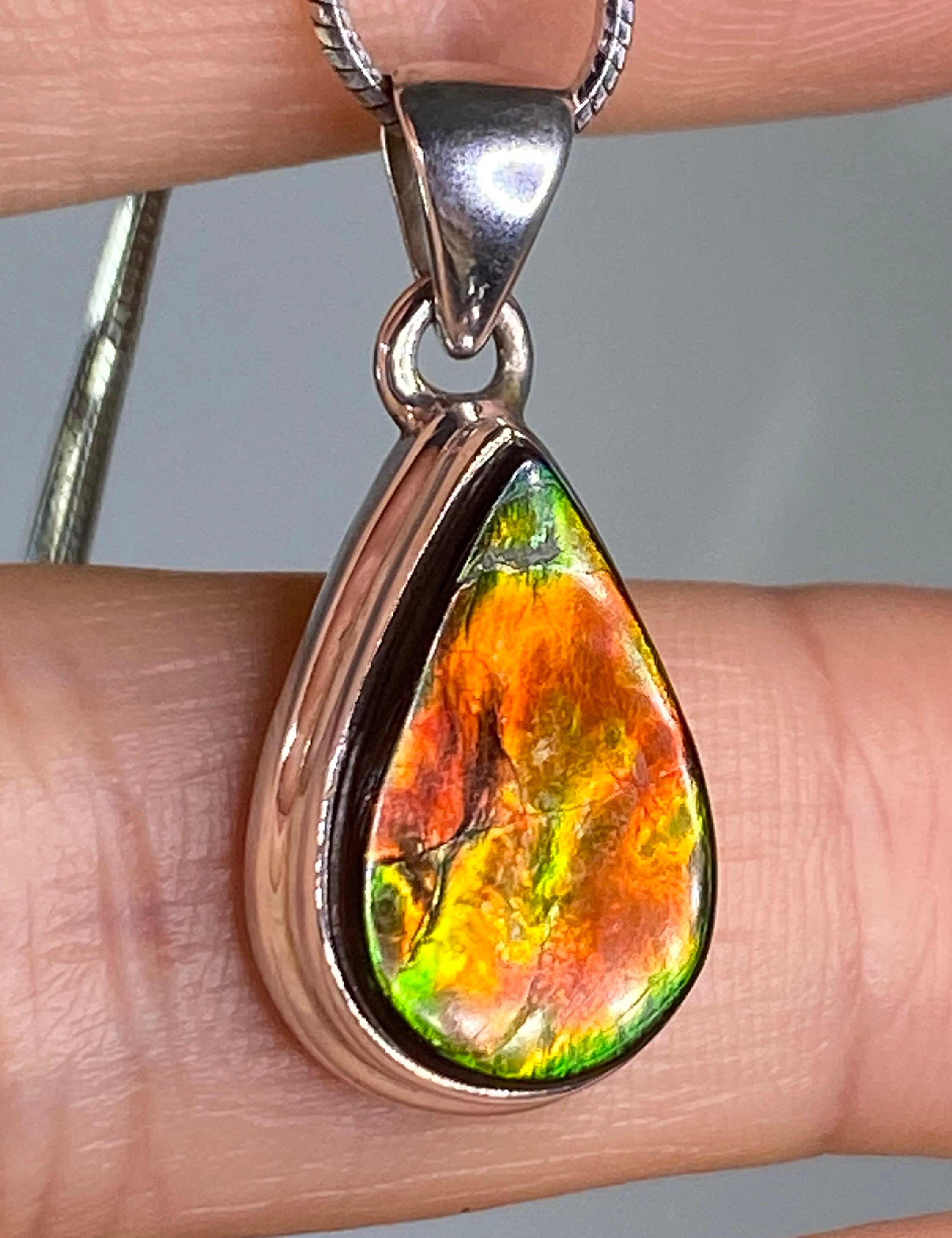 Ammolite Silver Pendant