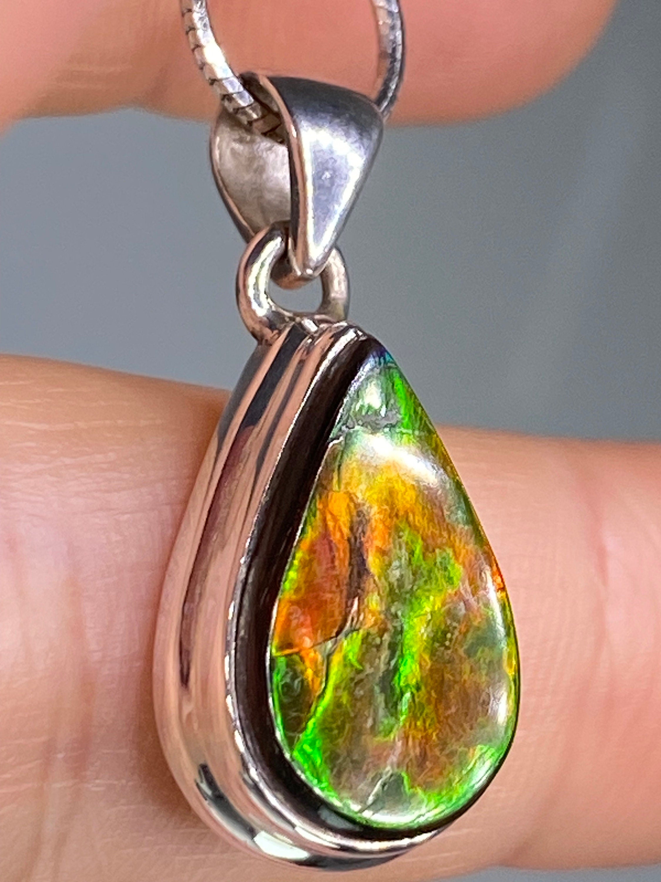 Ammolite Silver Pendant