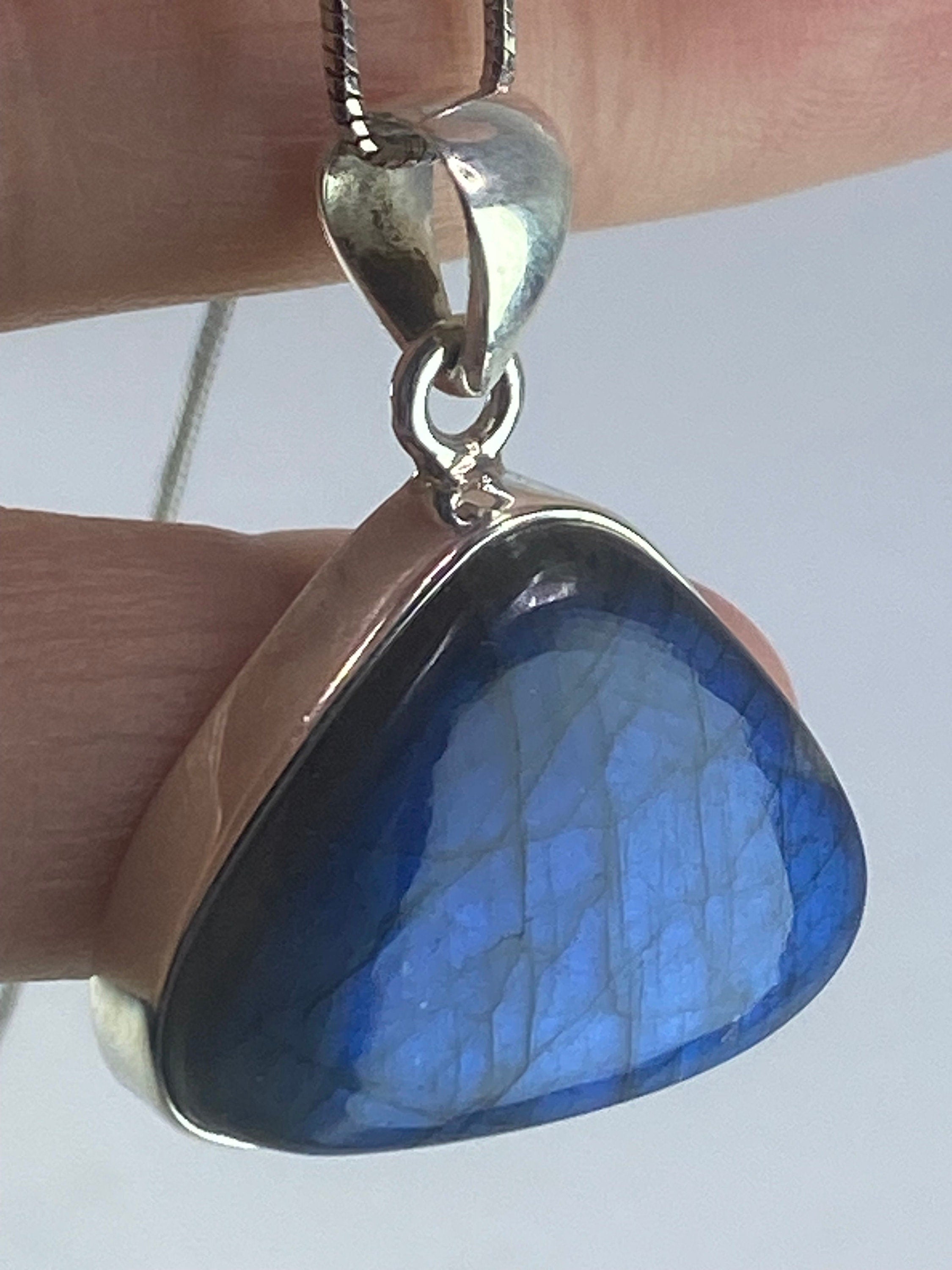 Blue Labradorite 925 Silver Pendant (M03)