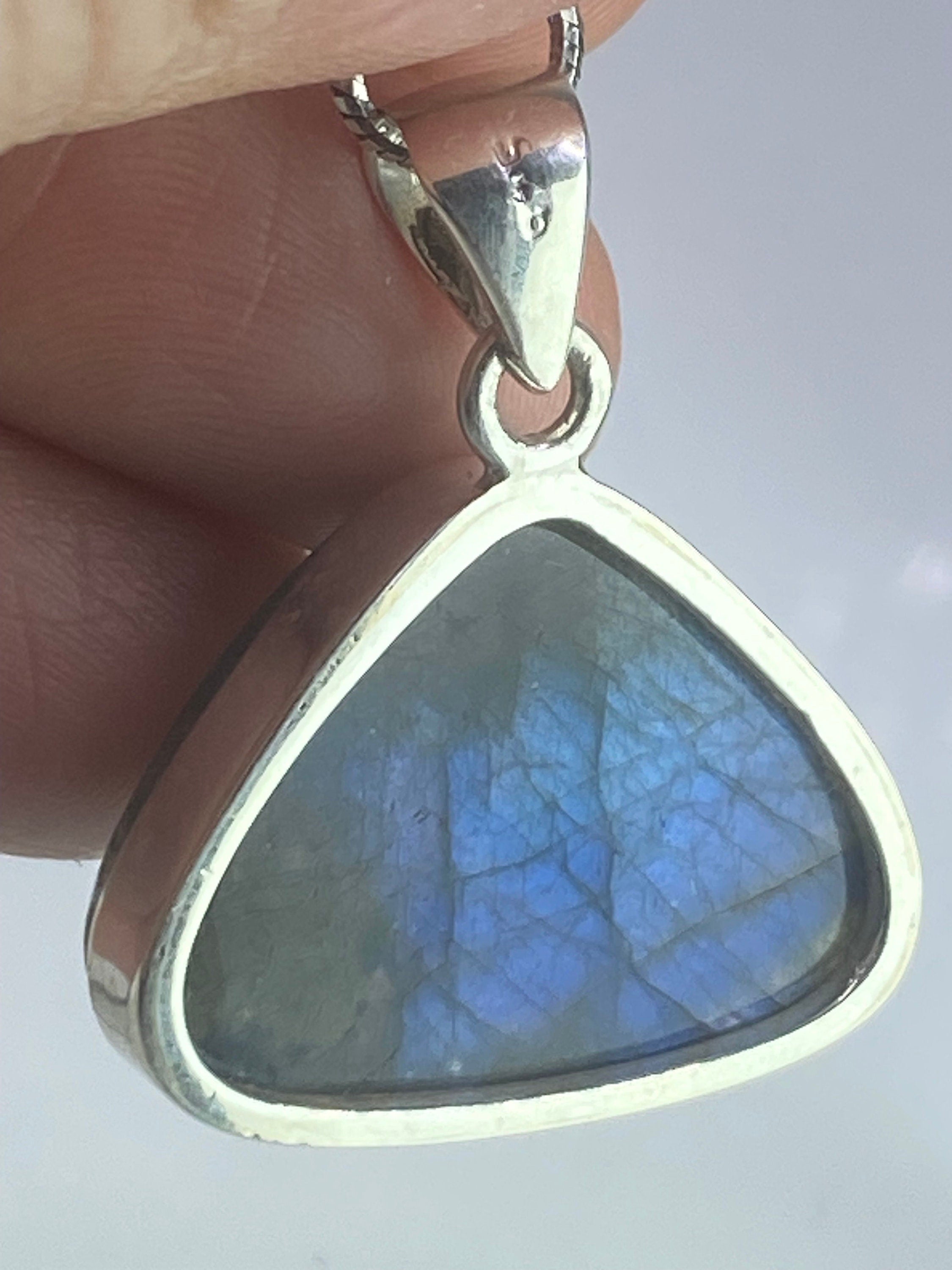 Blue Labradorite 925 Silver Pendant (M03)