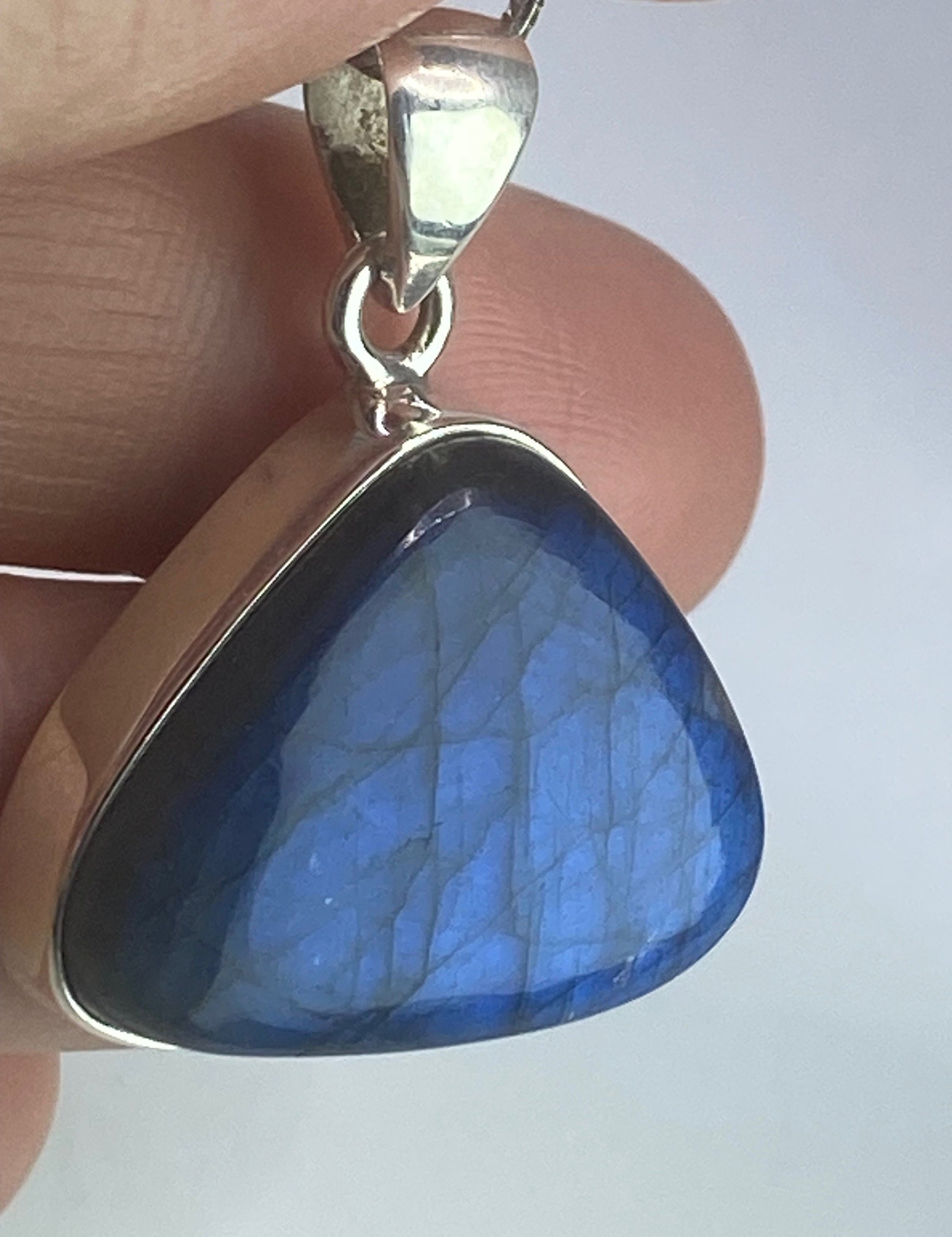 Blue Labradorite 925 Silver Pendant (M03)