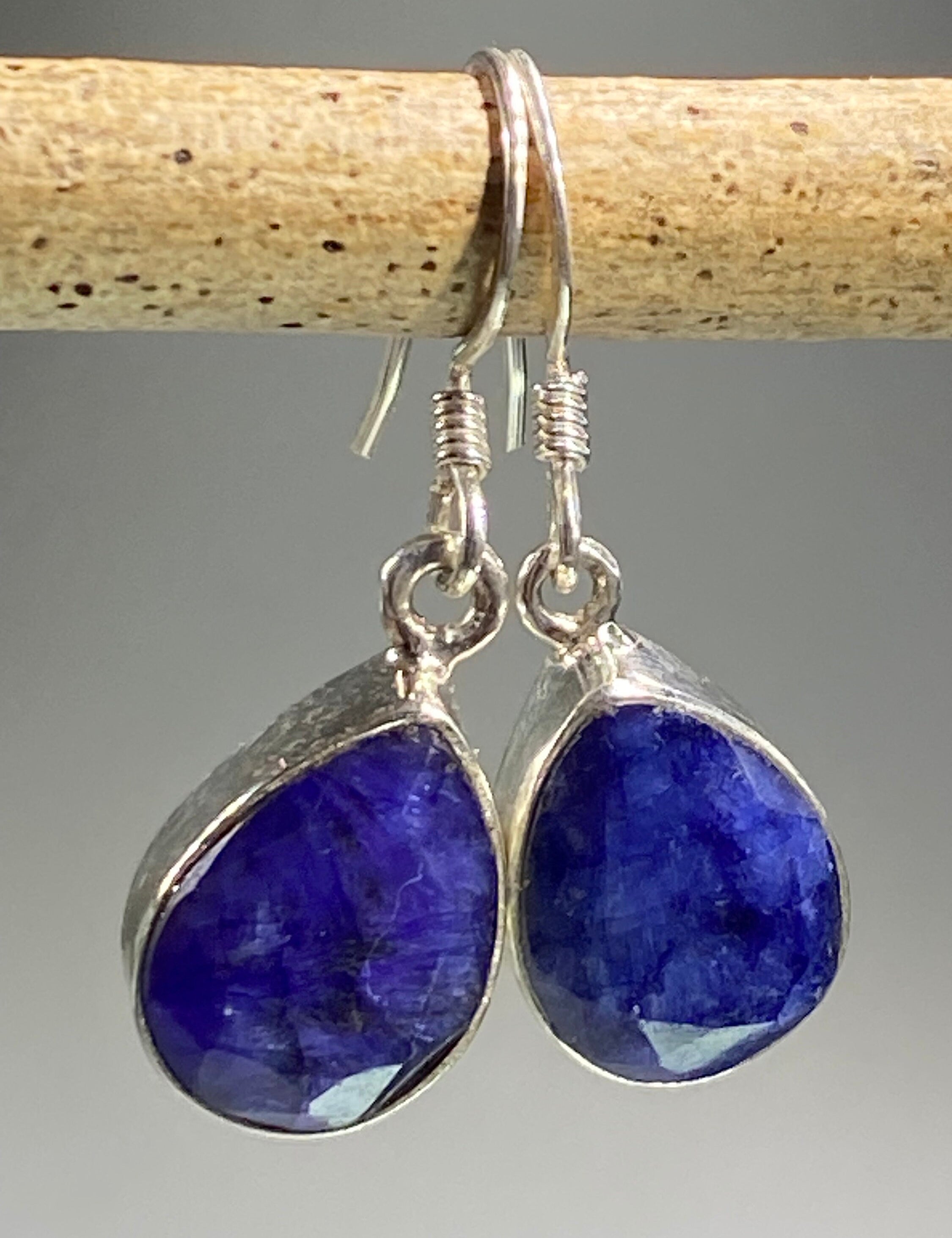 Raw Sapphire and Silver Dangle Earrings (M)