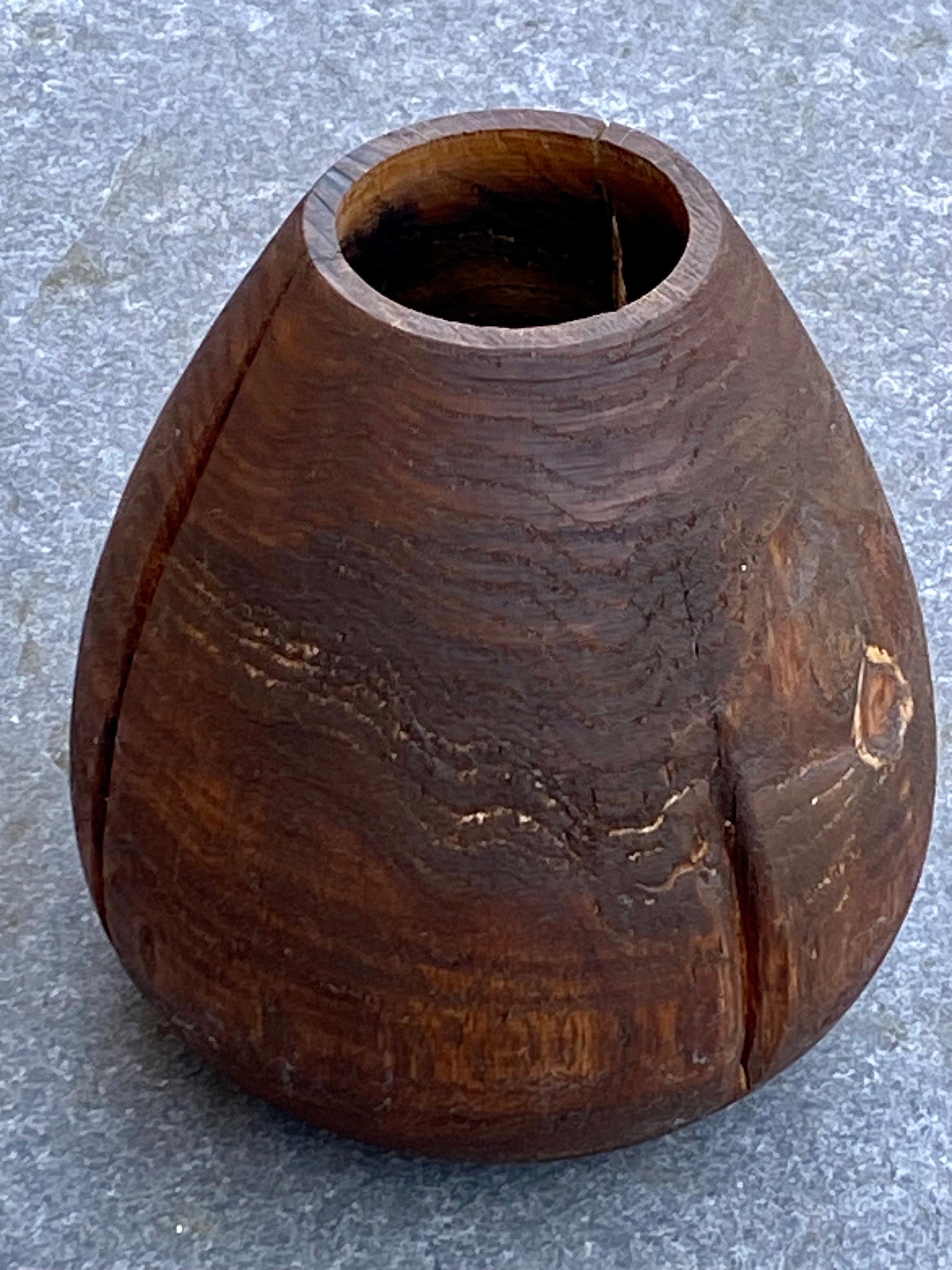 Hand Turned Oak Wood Vase – Wabi-Sabi Sculpture