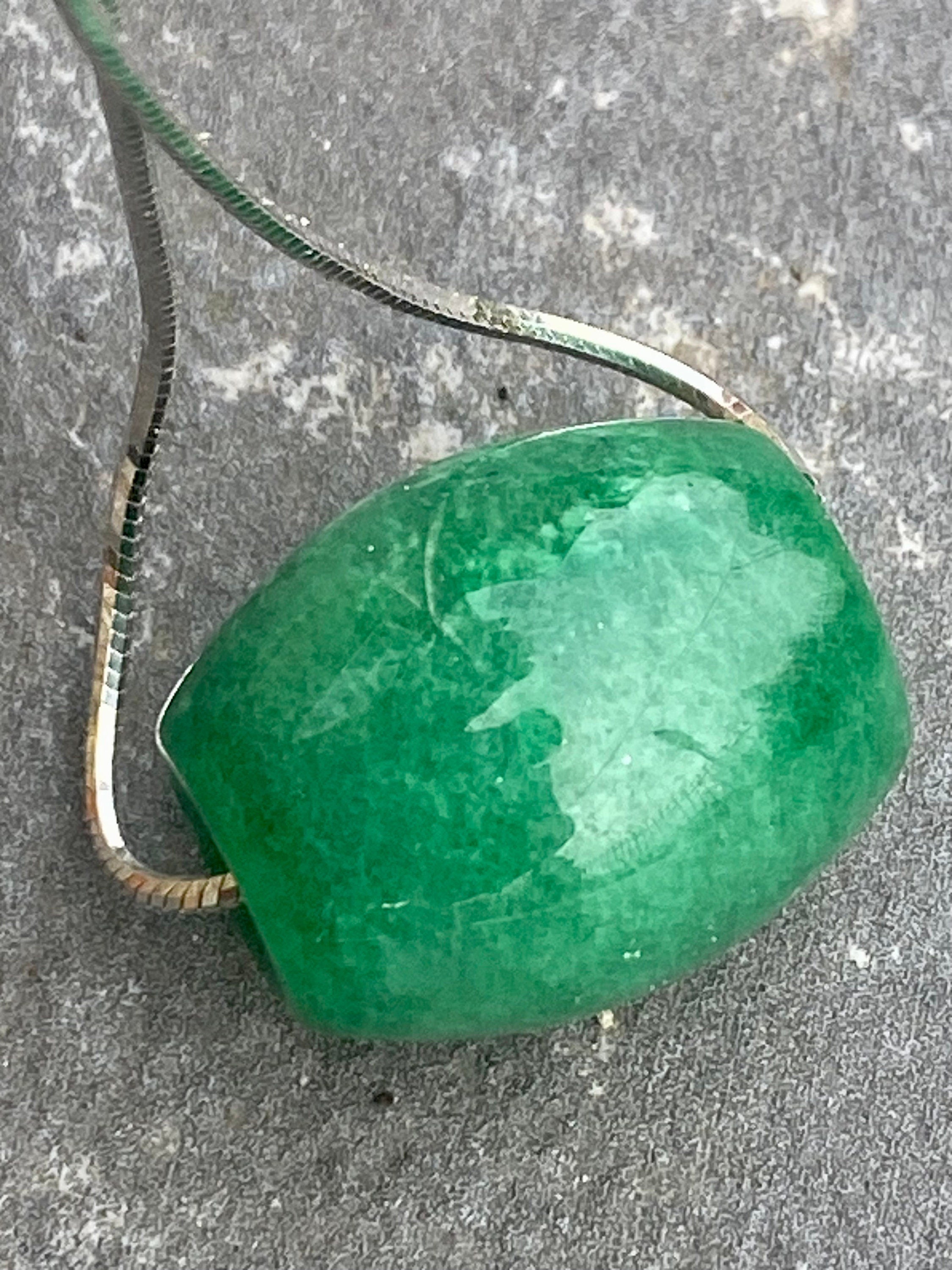 Natural Green Jade Pendant Including the Solid Silver Chain