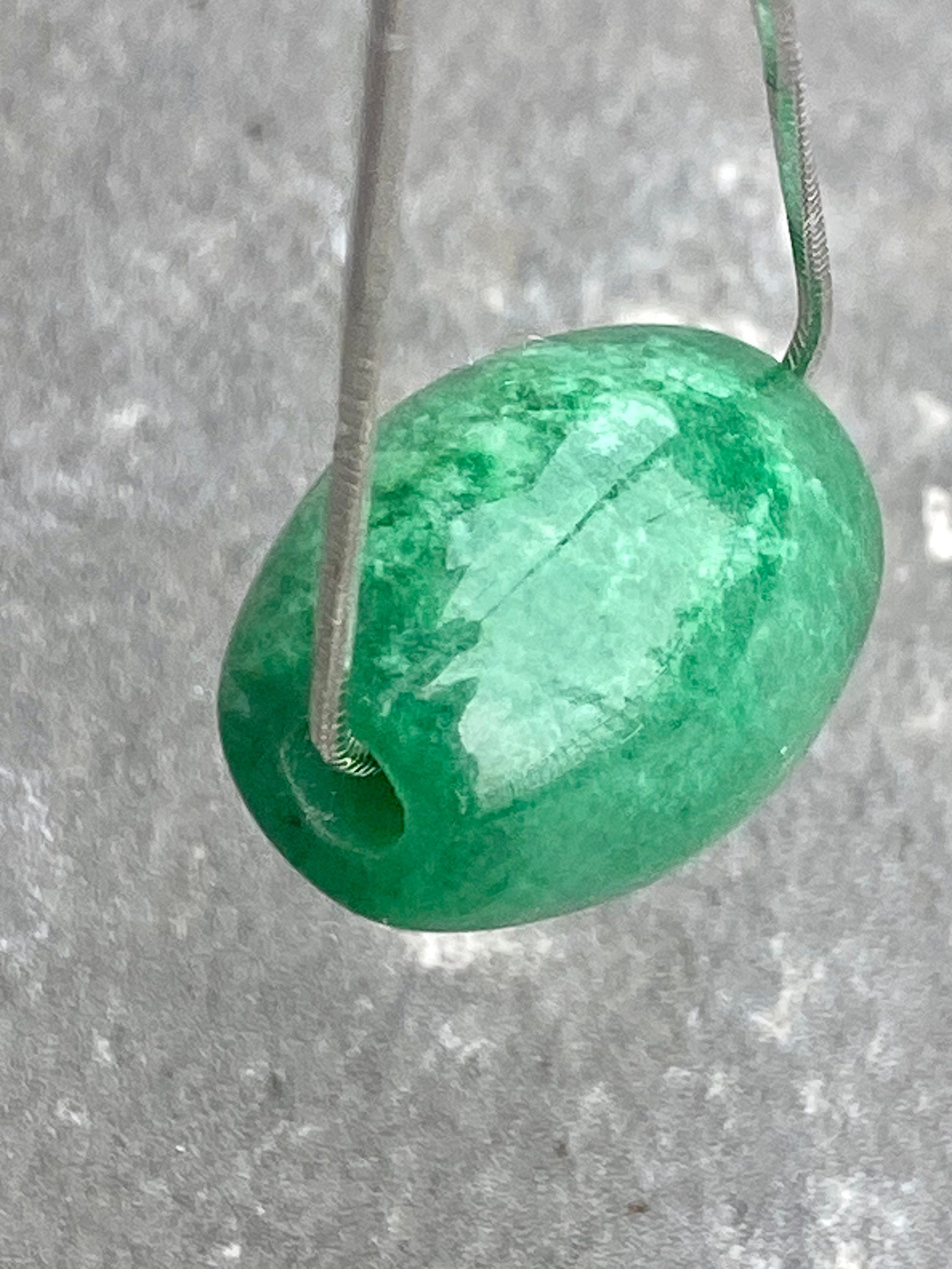 Natural Green Jade Pendant Including the Solid Silver Chain