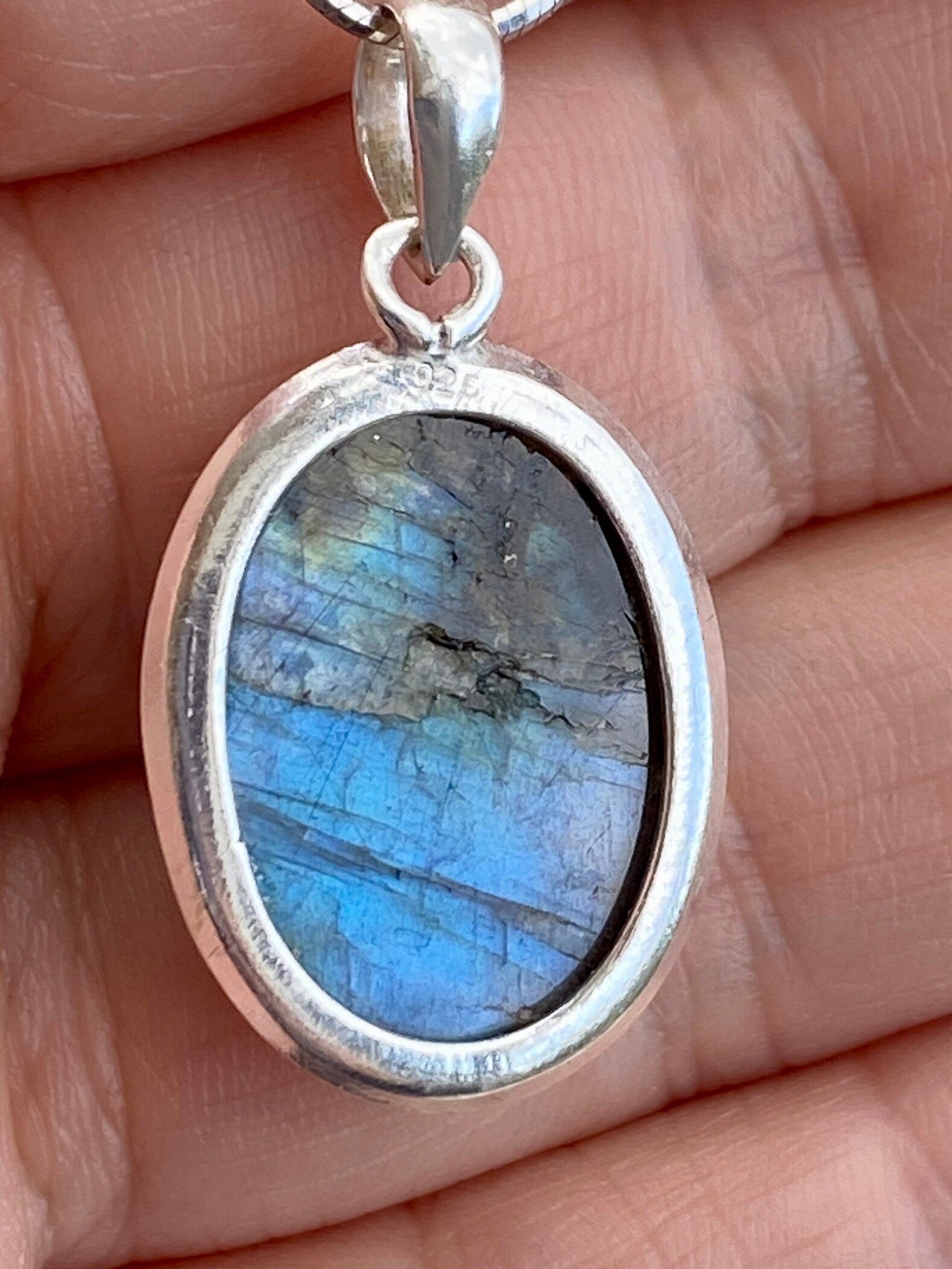 Blue Labradorite and Silver Pendant (M03)