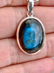 Blue Labradorite and Silver Pendant (M03)