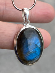 Blue Labradorite and Silver Pendant (M03)