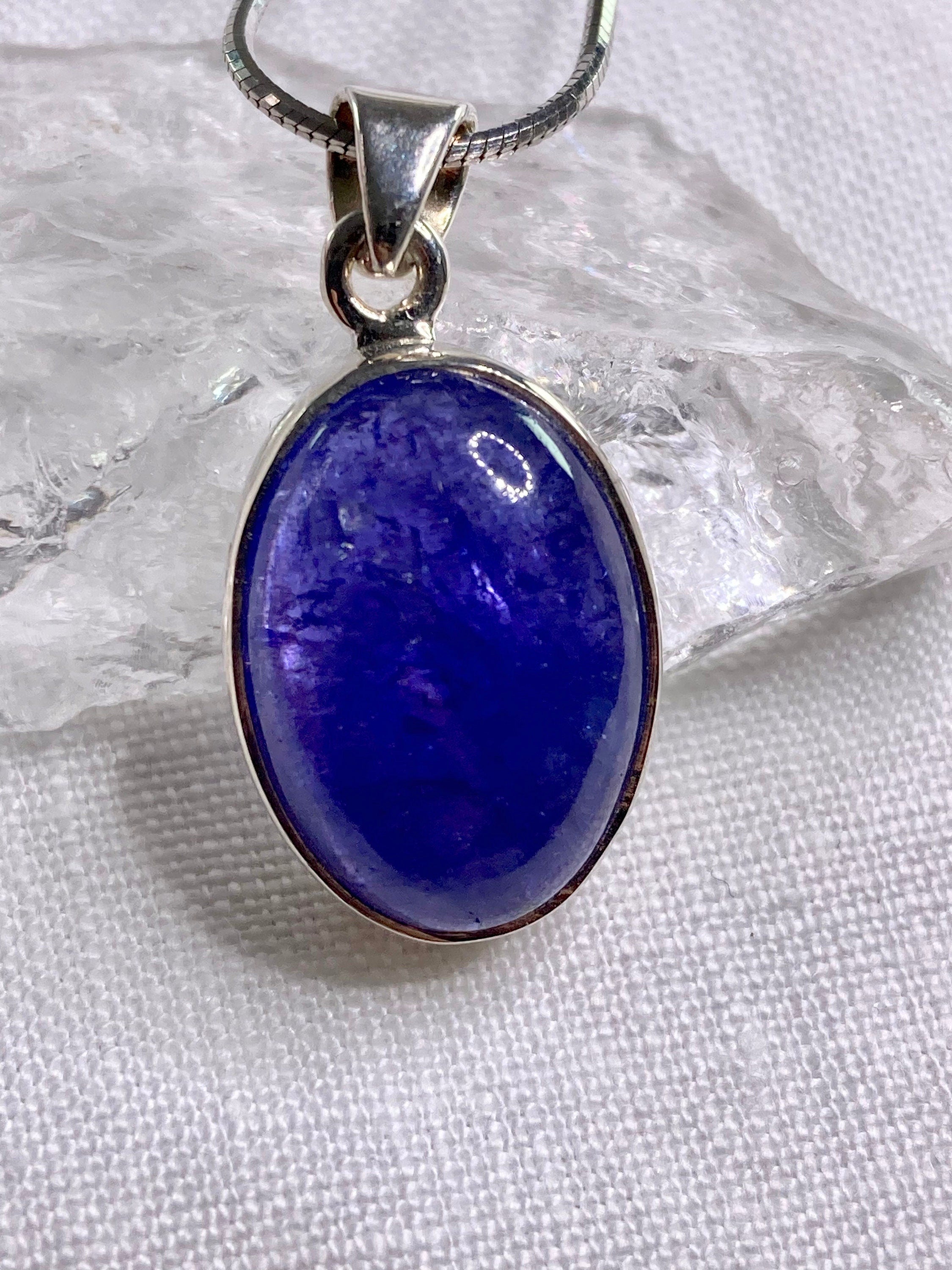 A Tanzanite and Silver Pendant