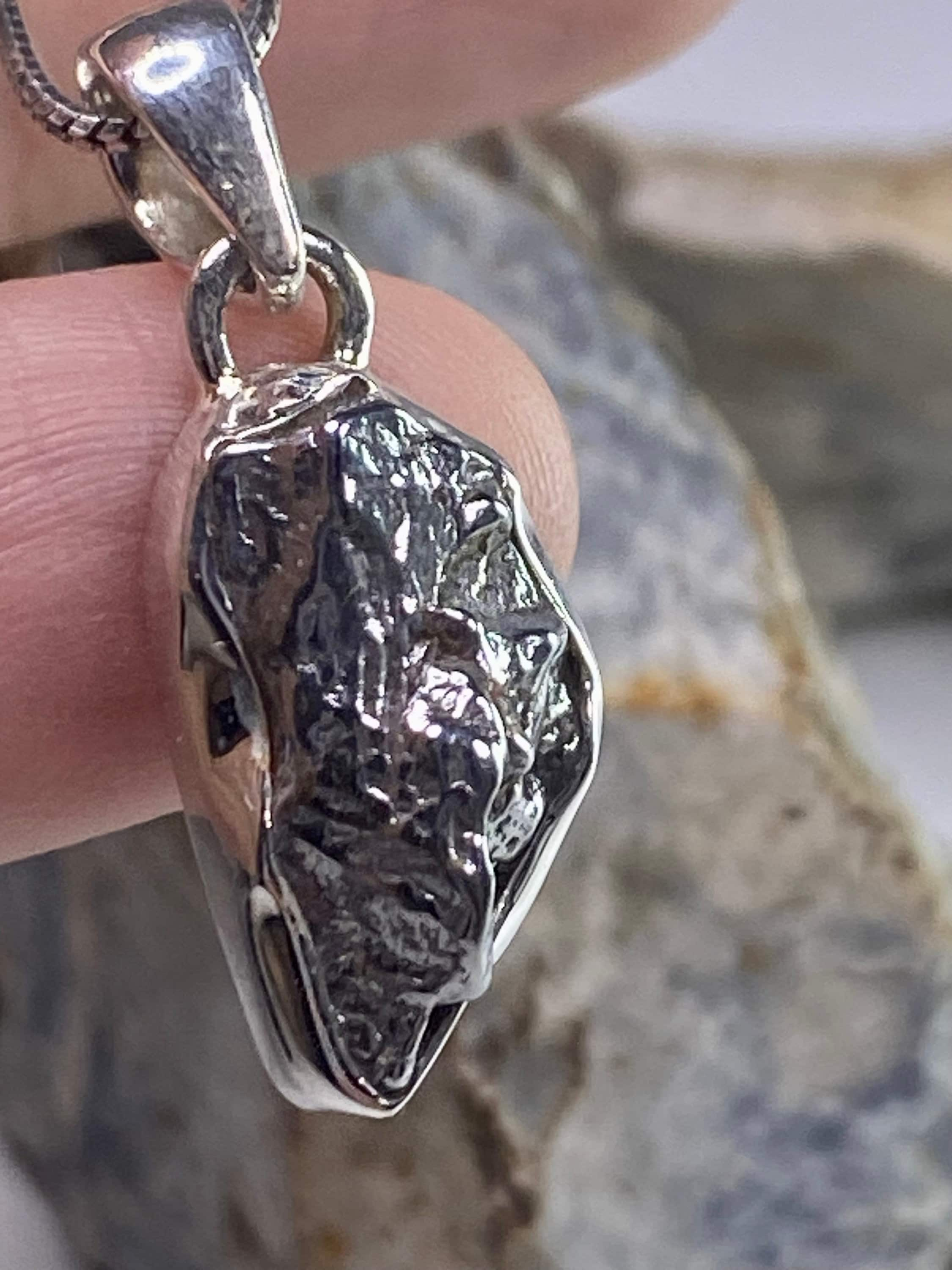 Meteorite Campo Del Cielo and Silver Pendant