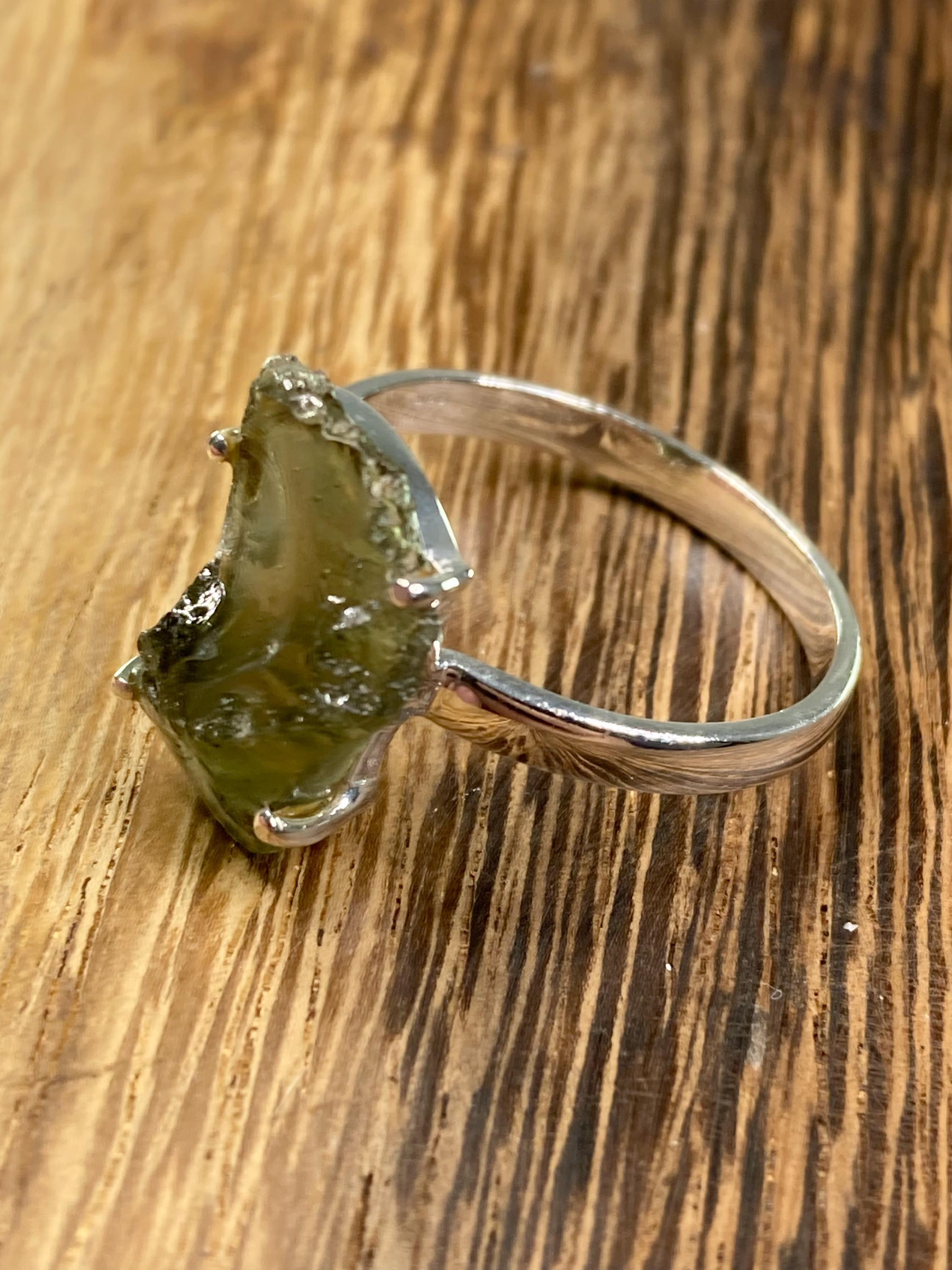 Grade AAA - Natural MOLDAVITE and Sterling Silver Ring.