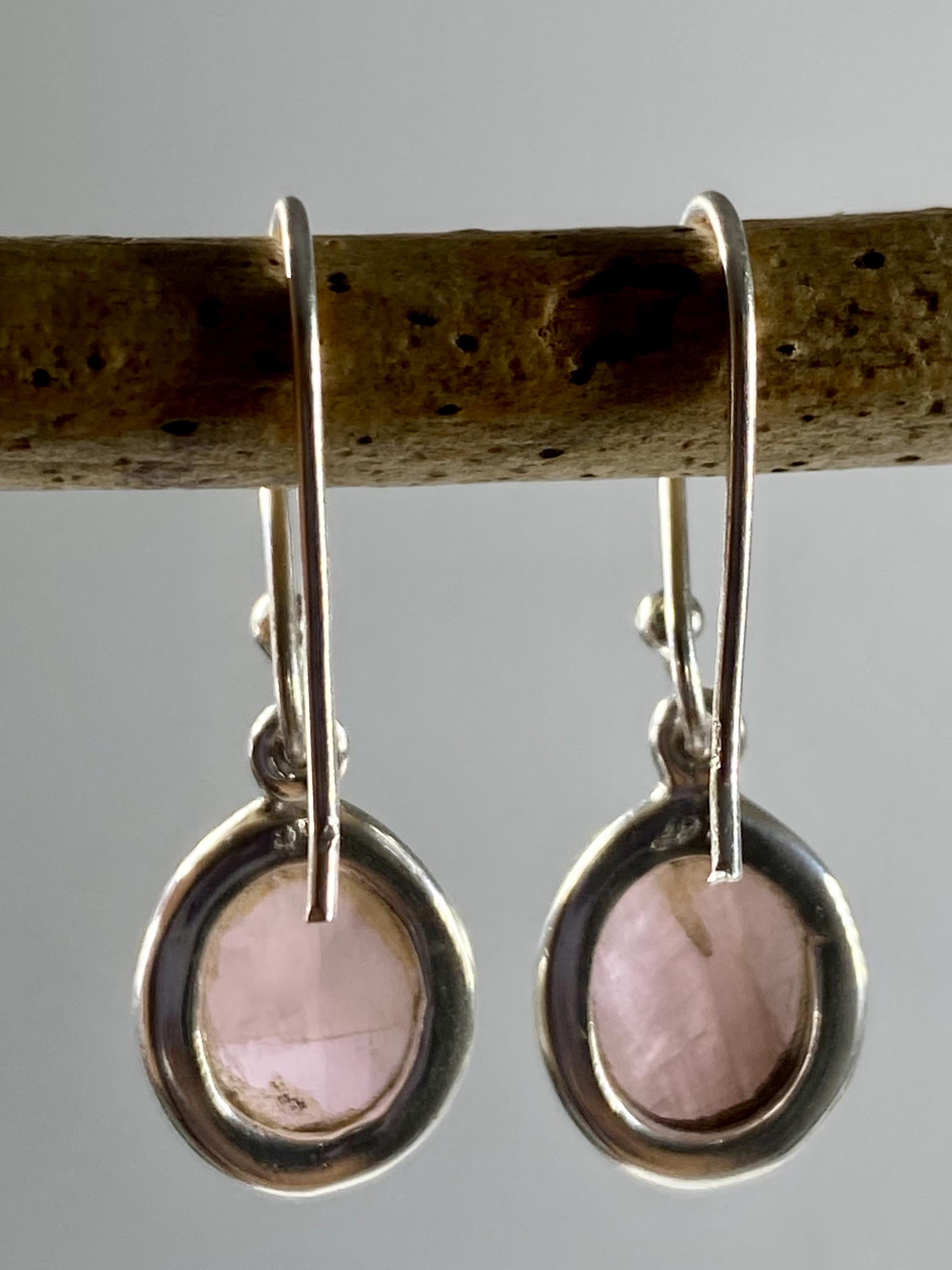 Natural Oval Kunzite Sterling Silver Dangle earrings
