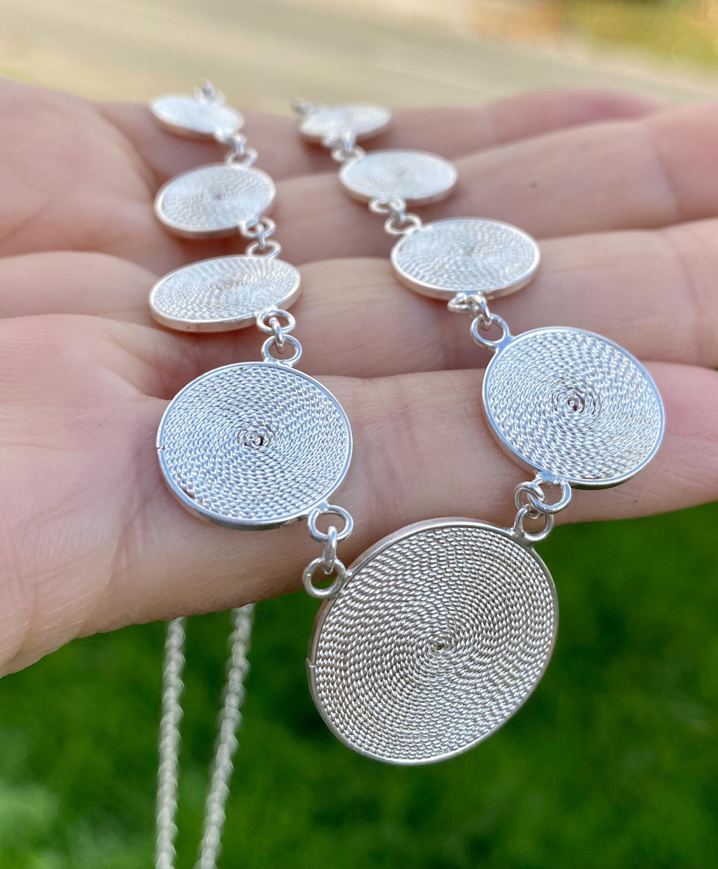 An Original Fine 980 Silver Disk Spiral Necklace