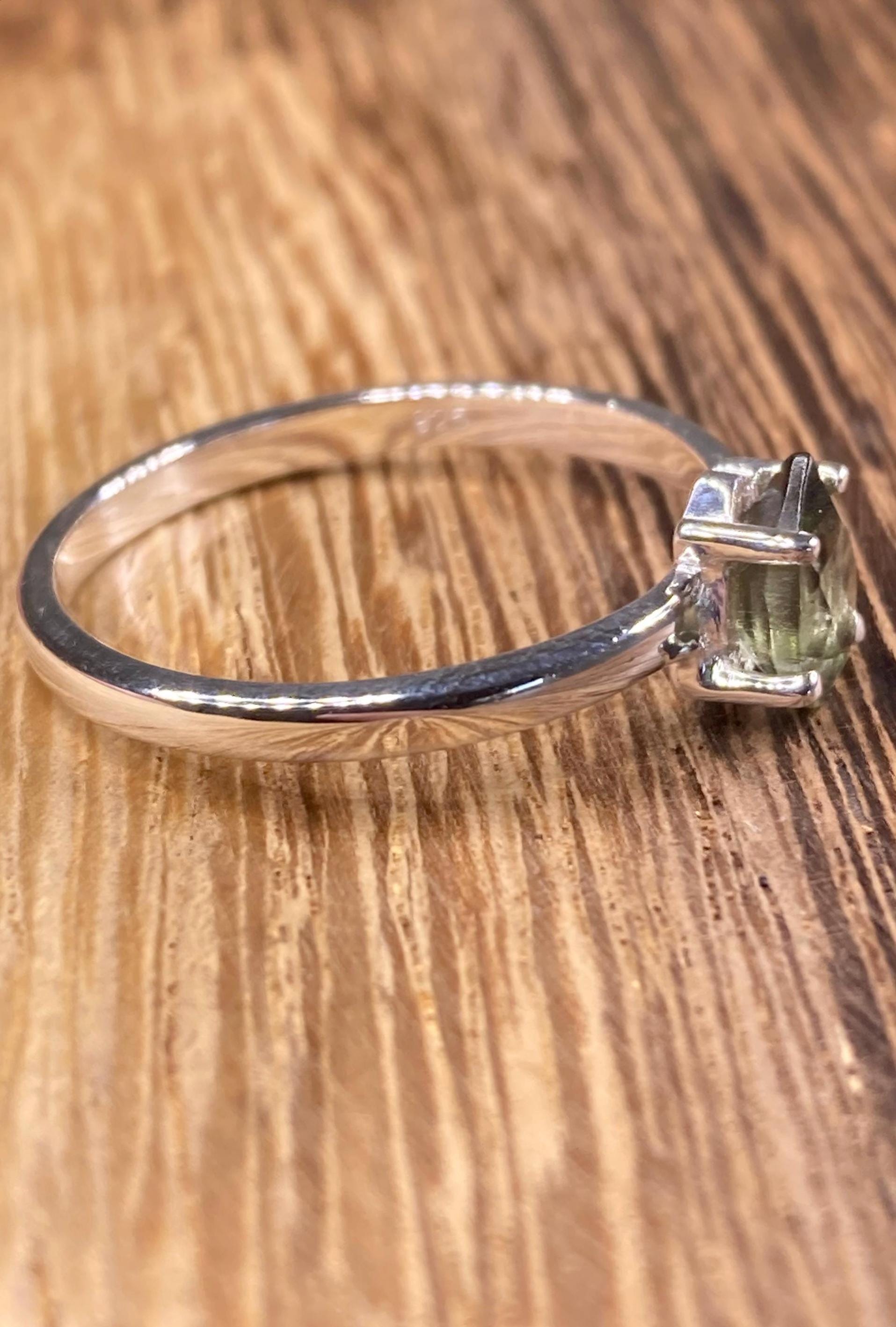 Grade AAA - Fine Cut Natural Faceted MOLDAVITE and Sterling Silver Ring.