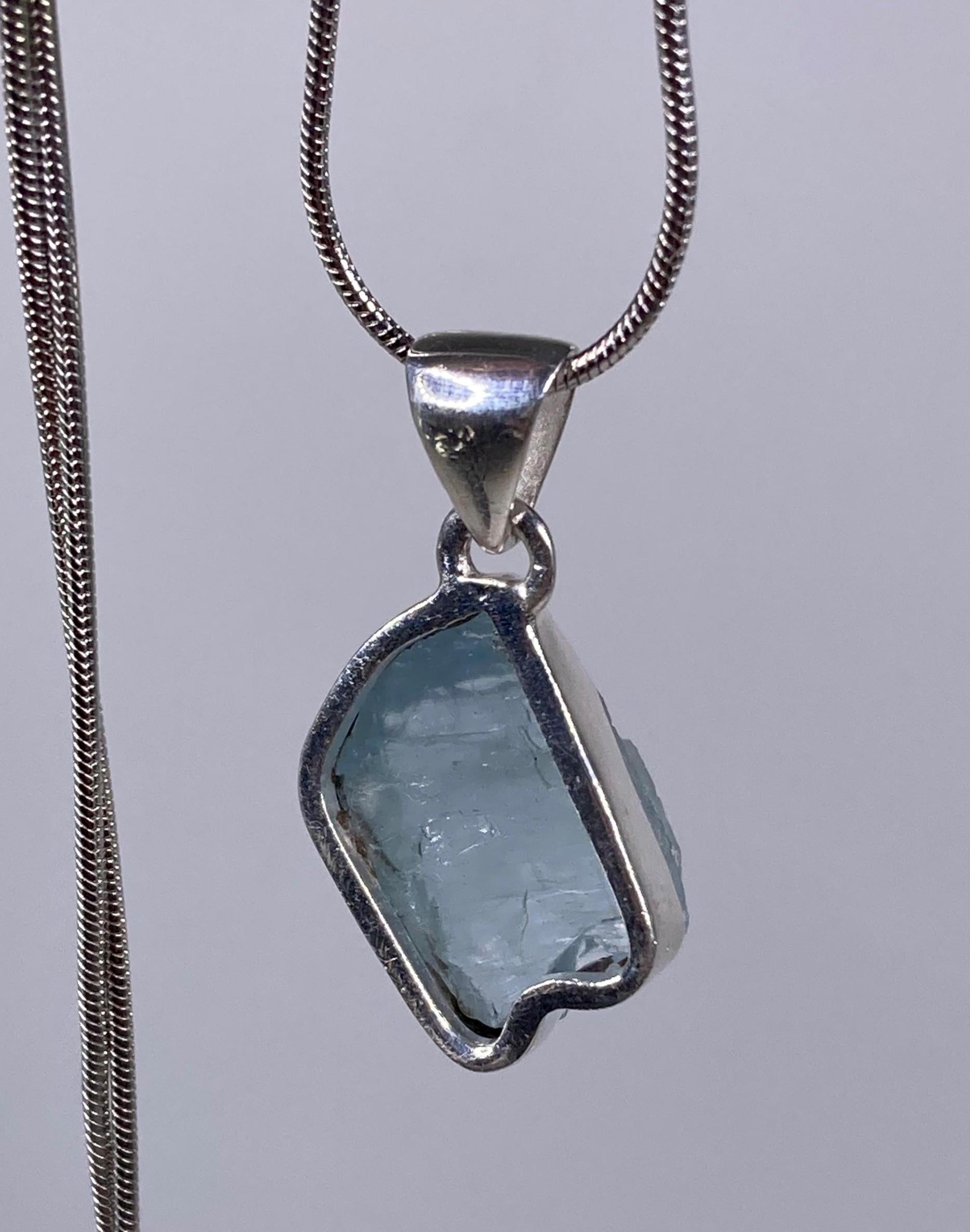 High Quality Aquamarine and Silver Pendant