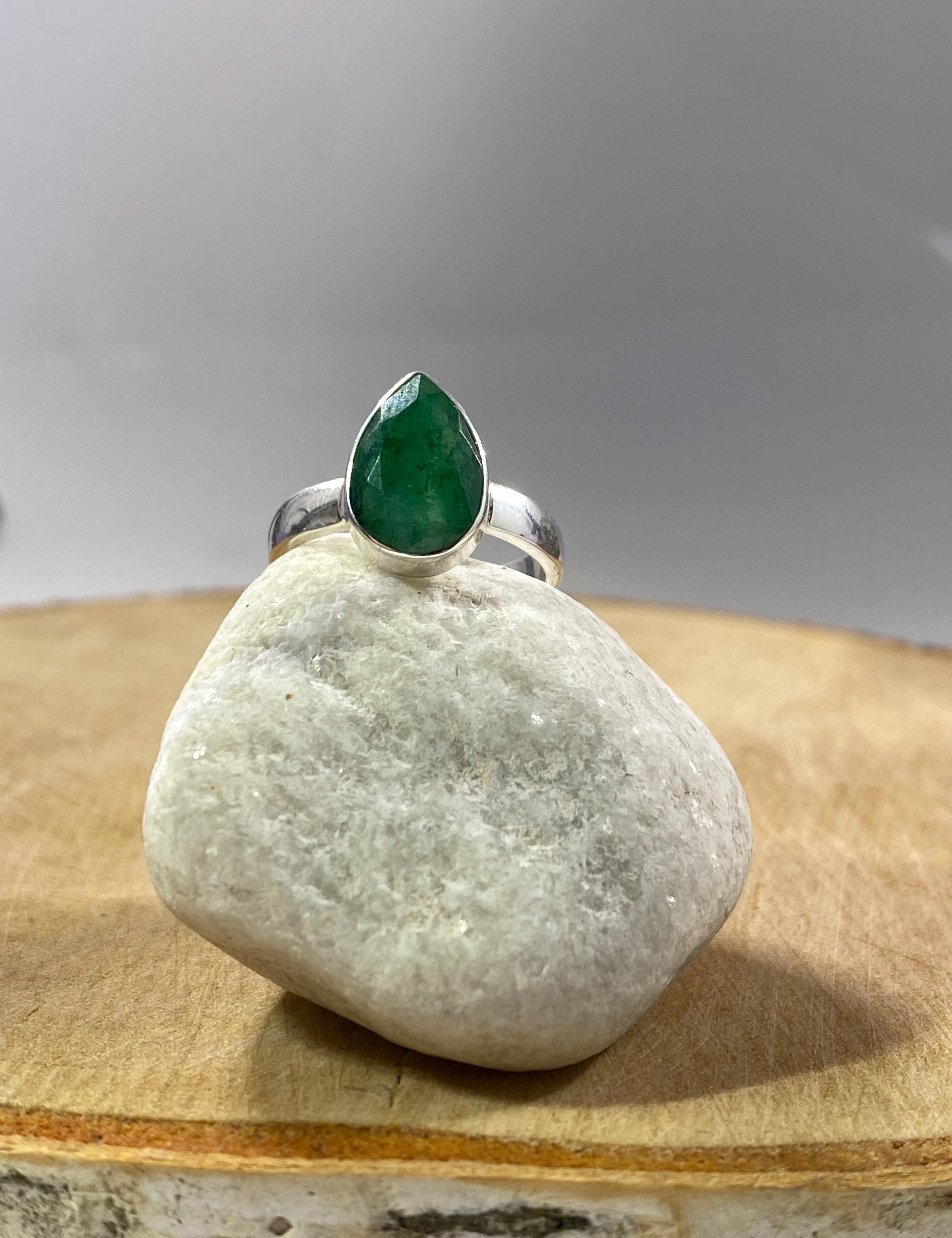 Raw Emerald and Silver Ring (UV)