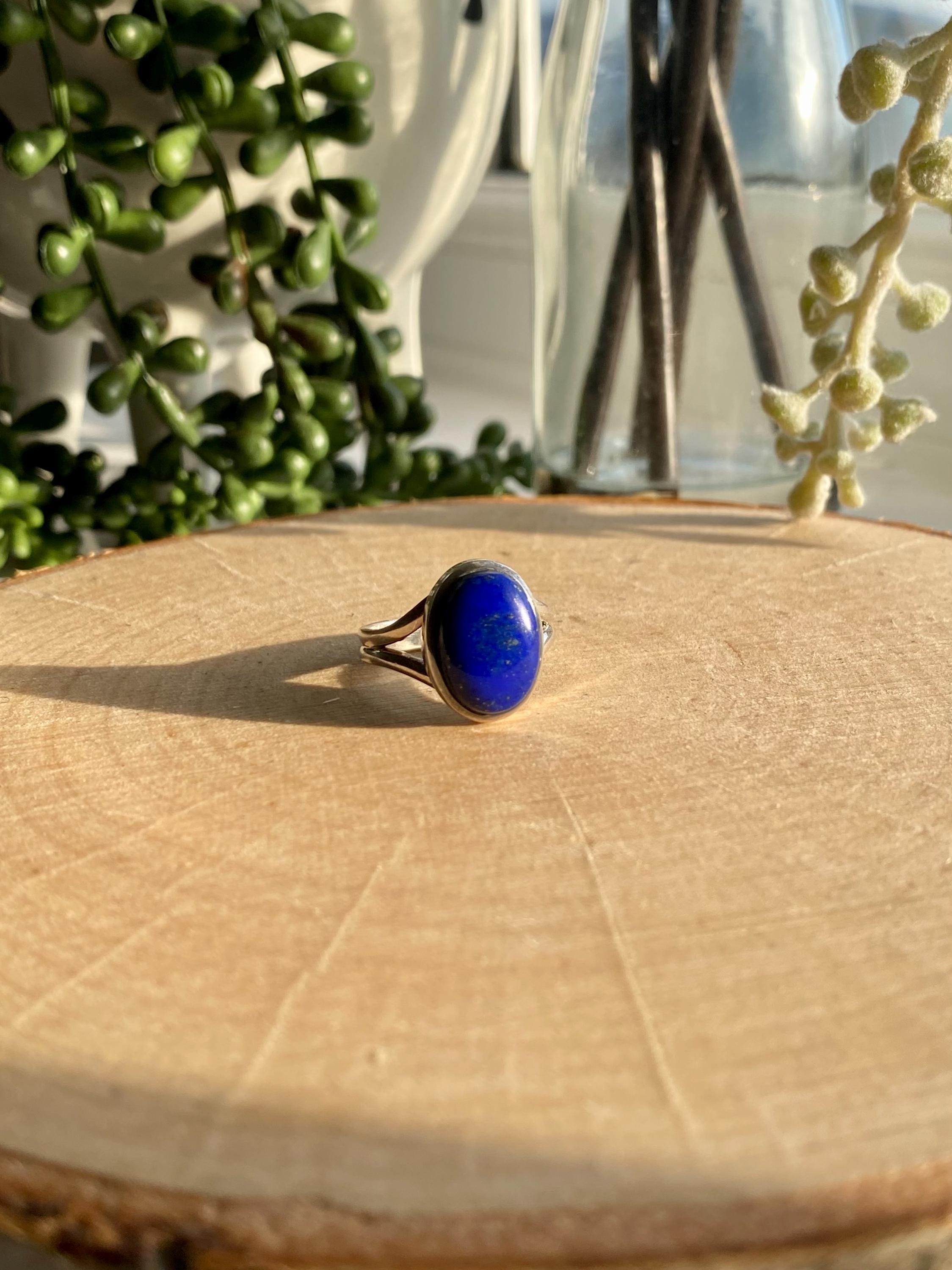 Lapis Lazuli and Silver Ring (UV2783)