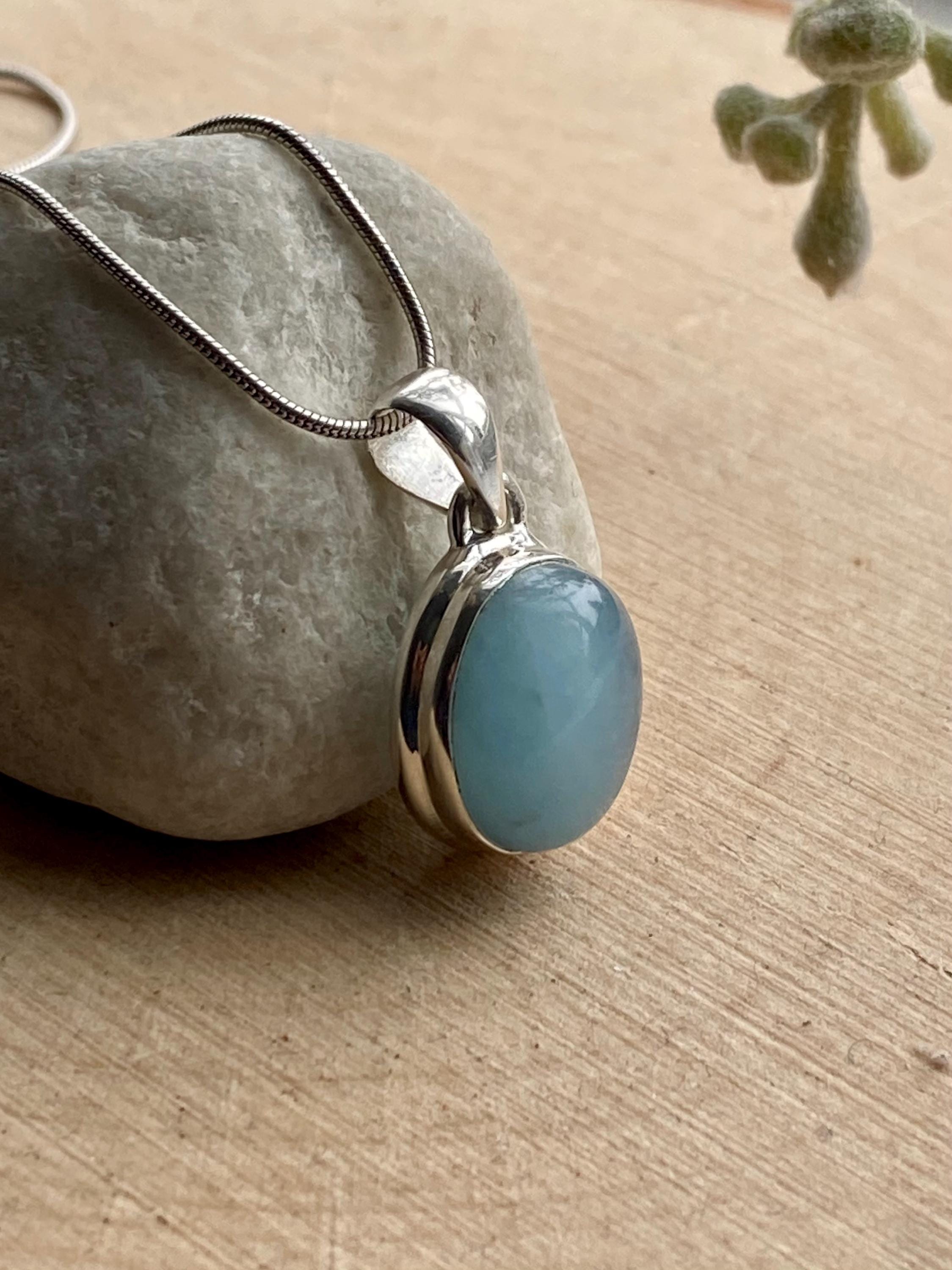 High Quality Natural Aquamarine and Silver Pendant