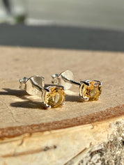 Round-cut Citrine and Sterling Silver Studs UV