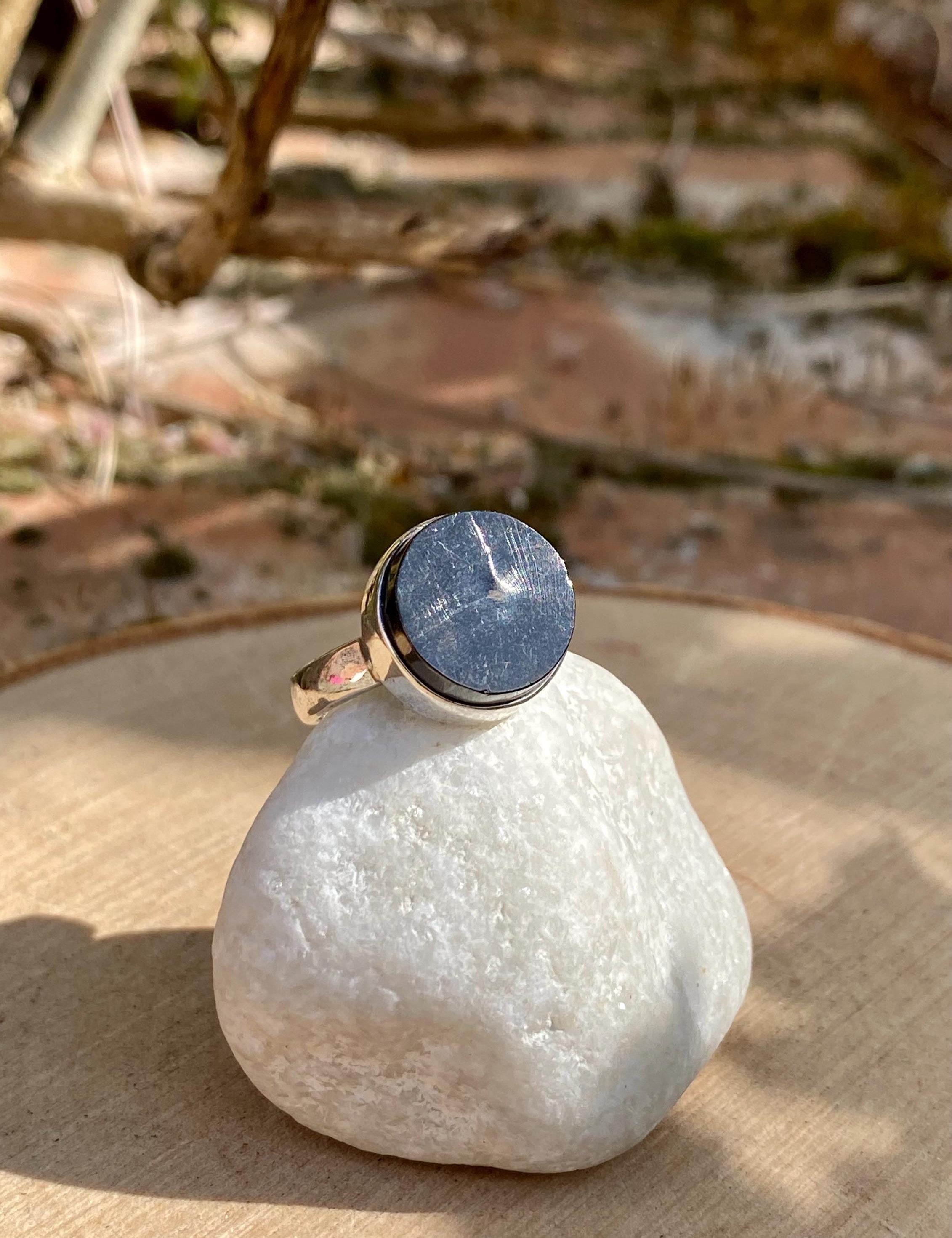 Karelian Shungite Sterling Silver Ring: Round Stone, Size 7