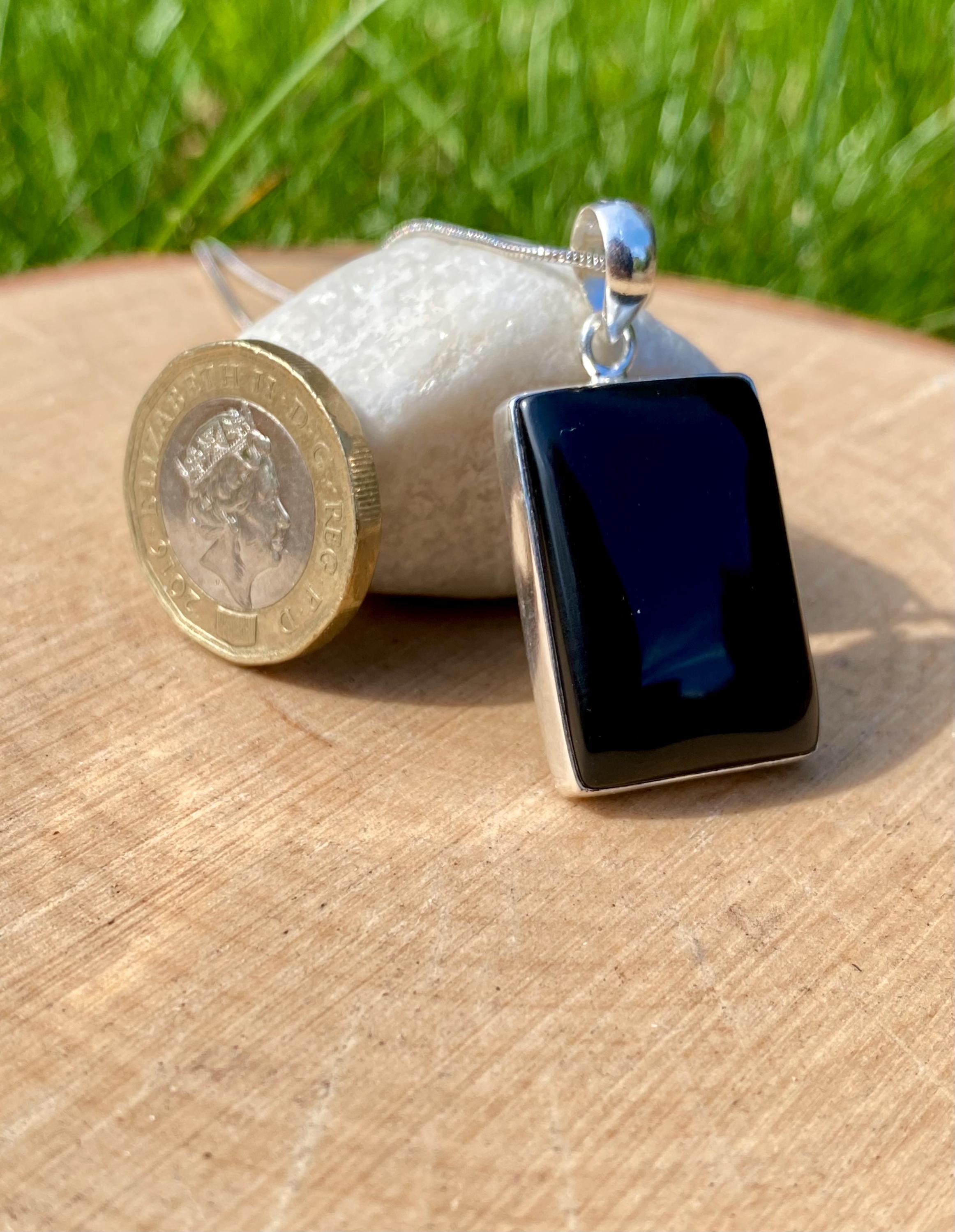 Hematite and Silver Pendant Including the Chain (M0523)