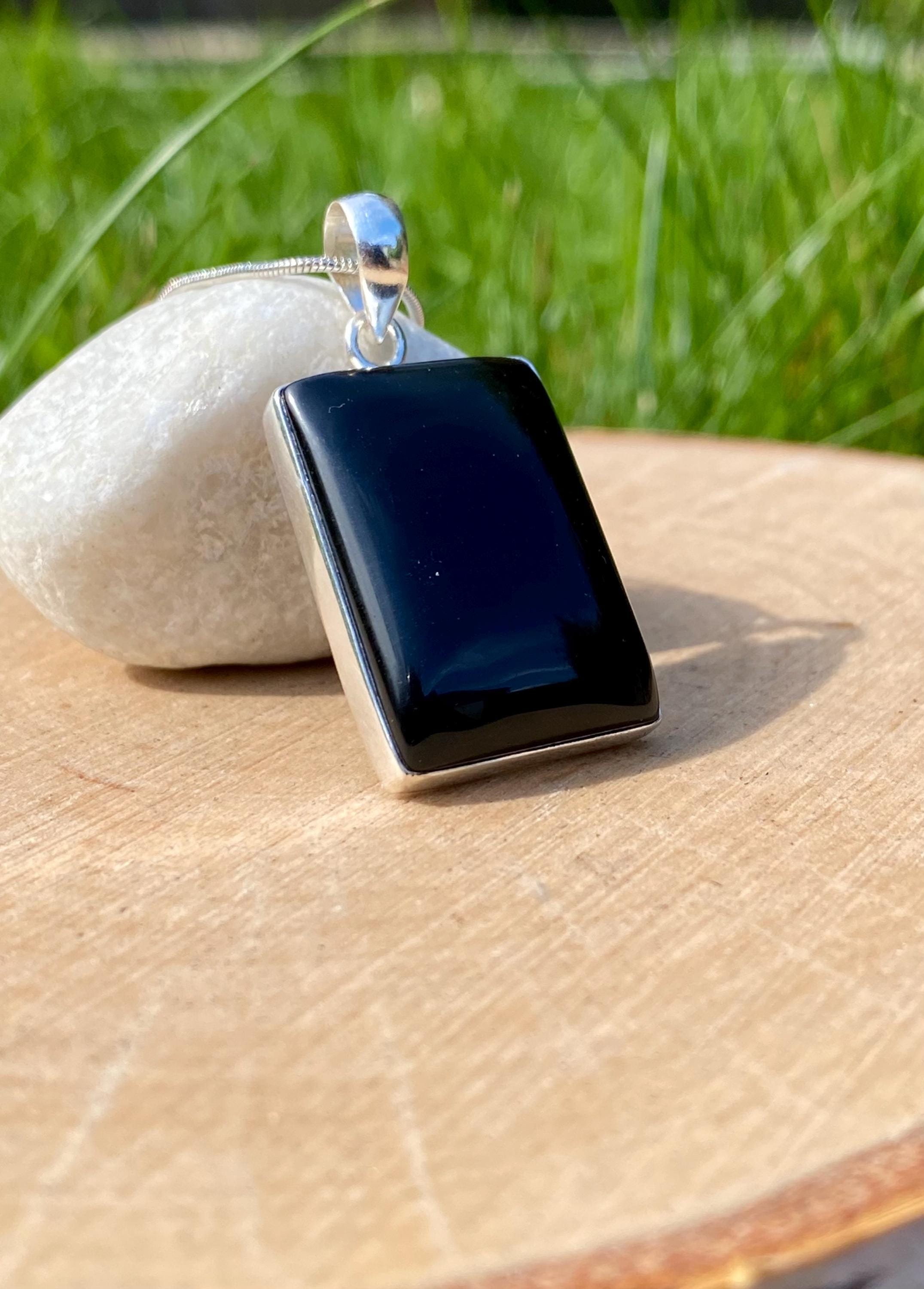 Hematite and Silver Pendant Including the Chain (M0523)