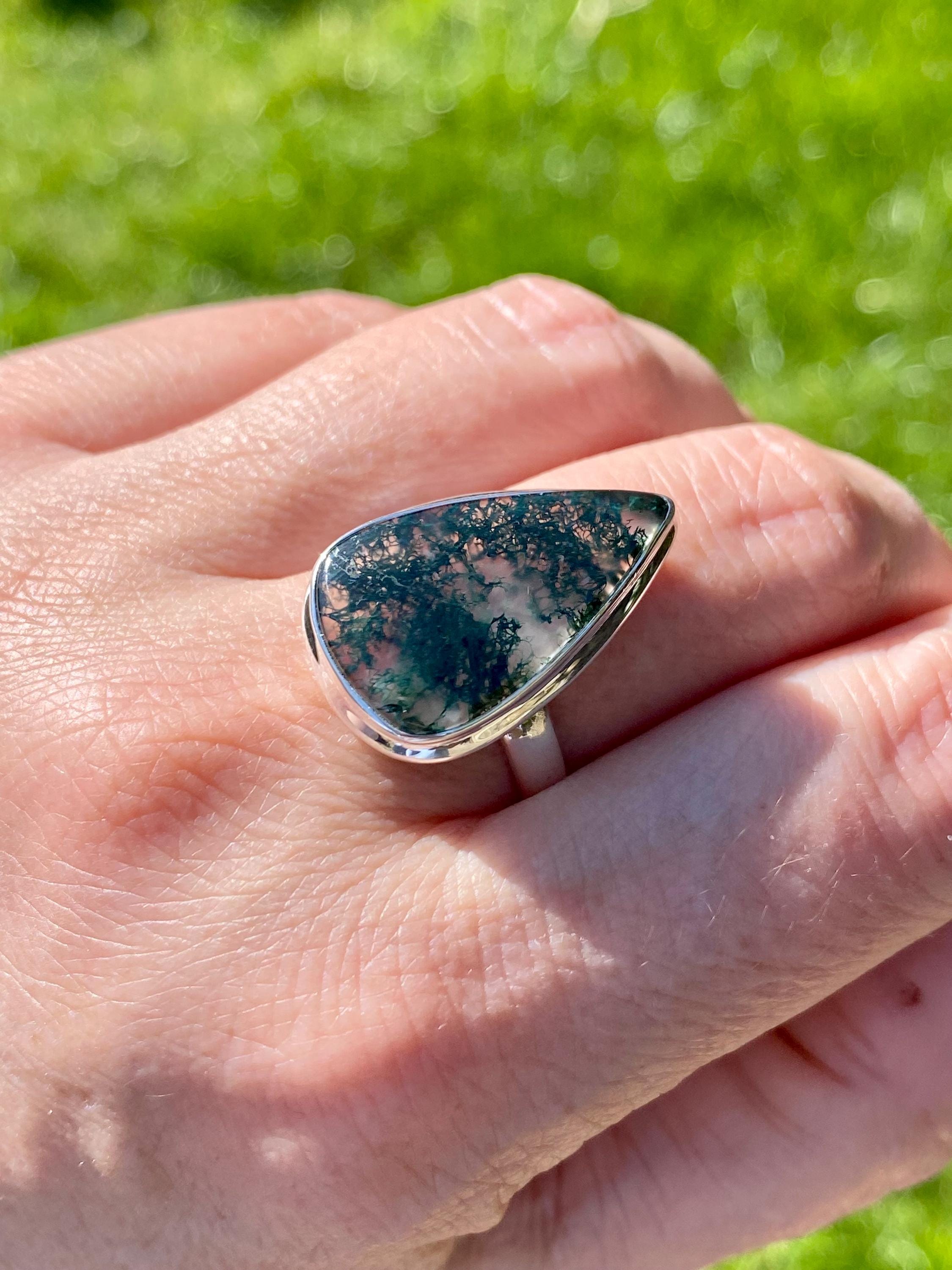 Moss Agate Sterling Silver Teardrop Ring