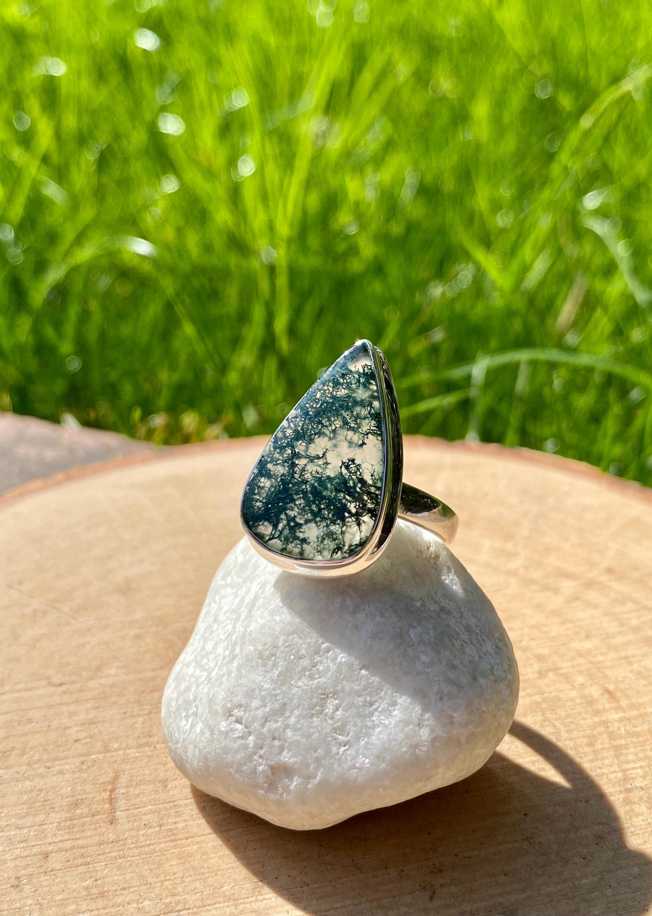 Moss Agate Sterling Silver Teardrop Ring