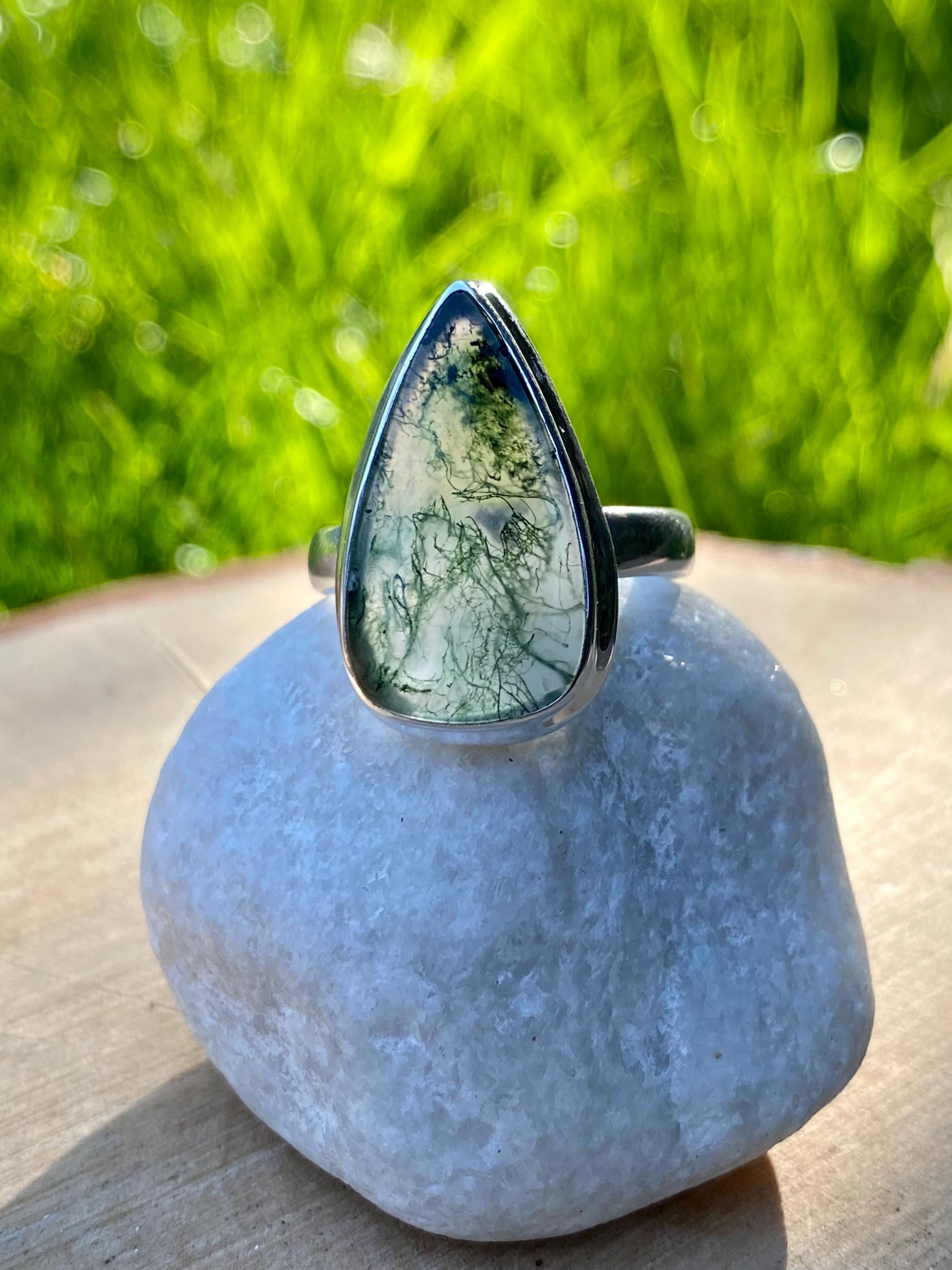 Moss Agate Sterling Silver Teardrop Ring