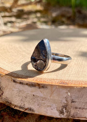 Shungite Sterling Silver Ring: Karelian Pear-Cut Stone
