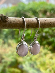 Natural Oval Kunzite Sterling Silver Dangle earrings