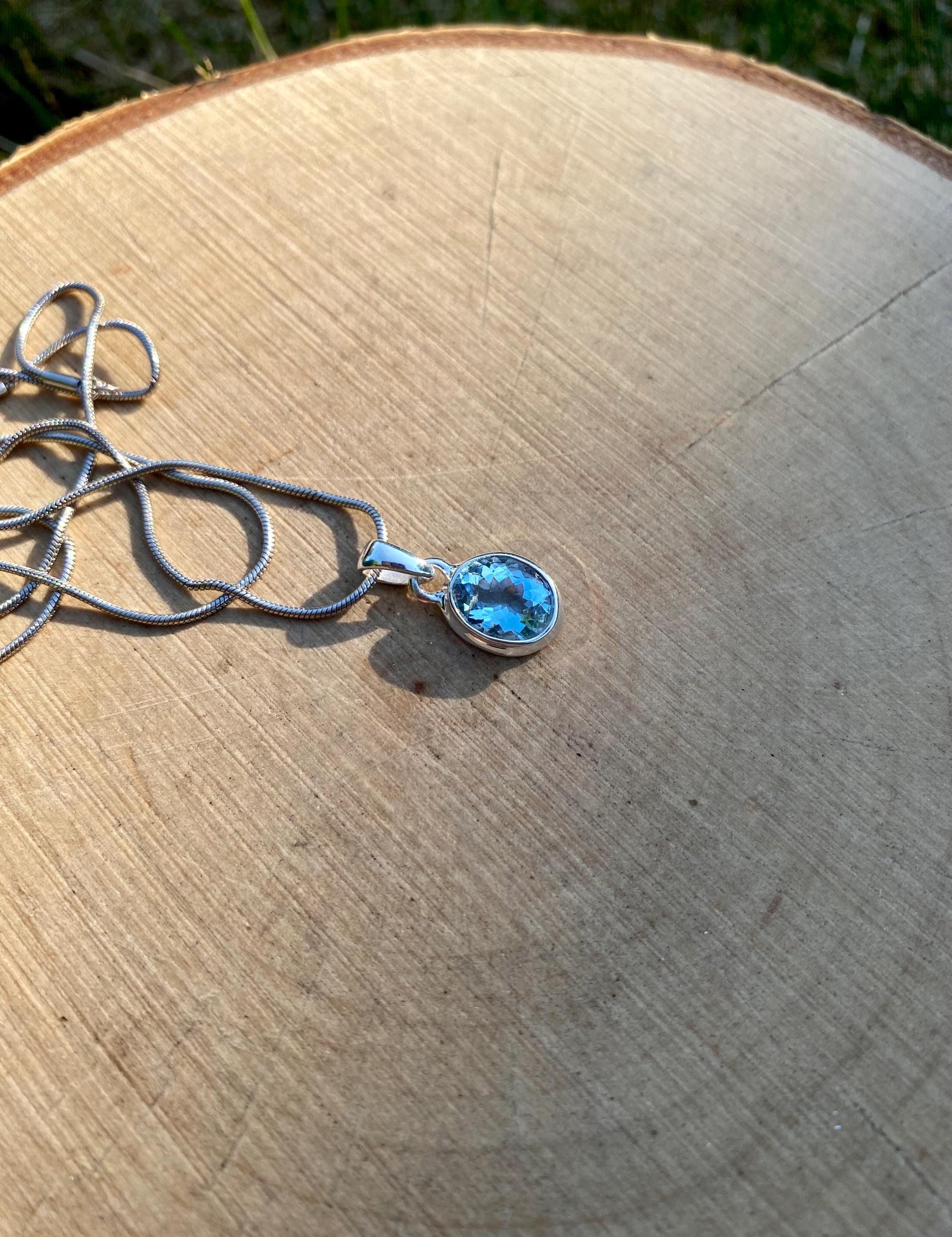 Oval Cut Faceted Natural Aquamarine Sterling Silver Pendant