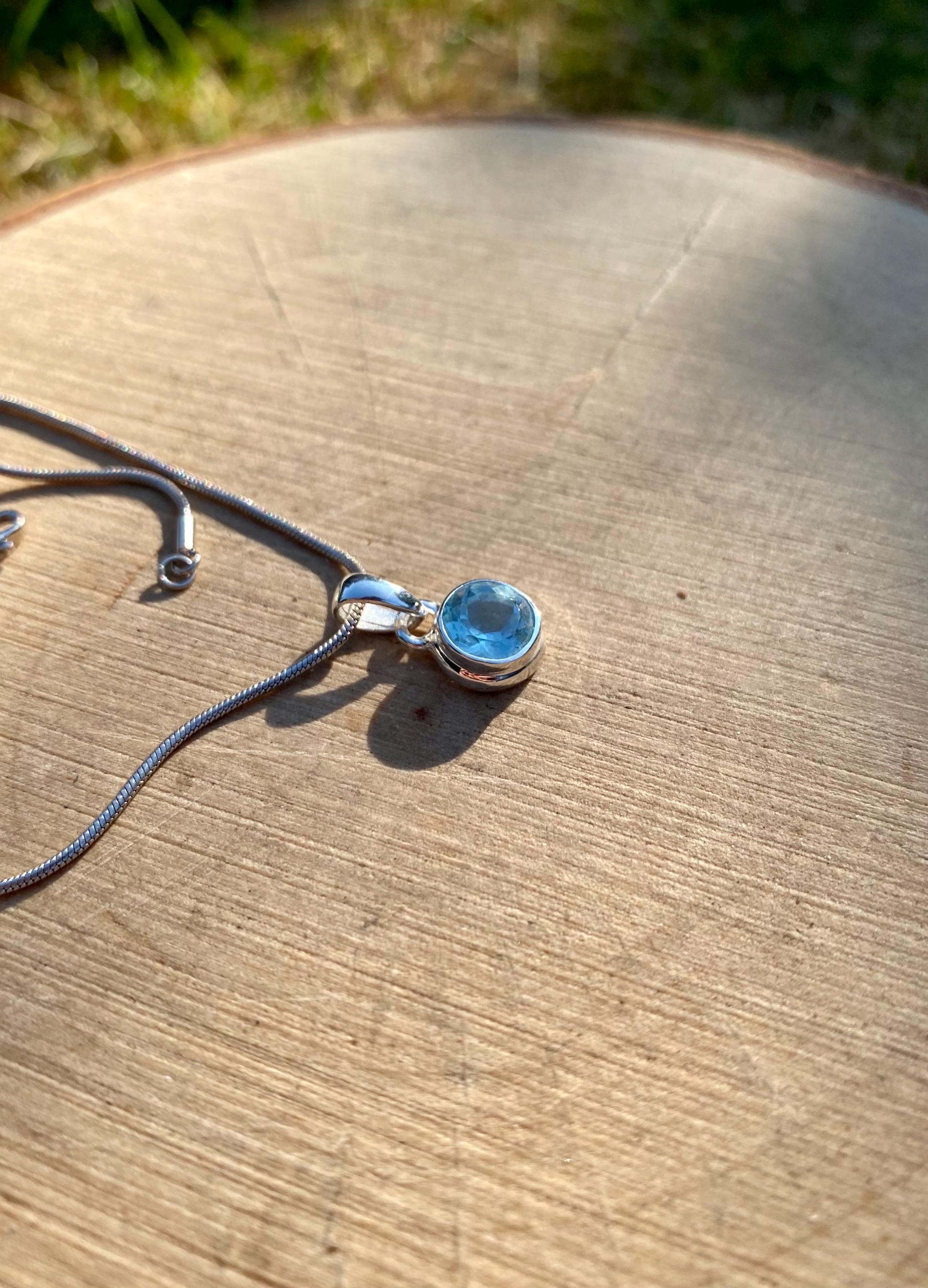 Round Cut Faceted Natural Aquamarine Sterling Silver Pendant